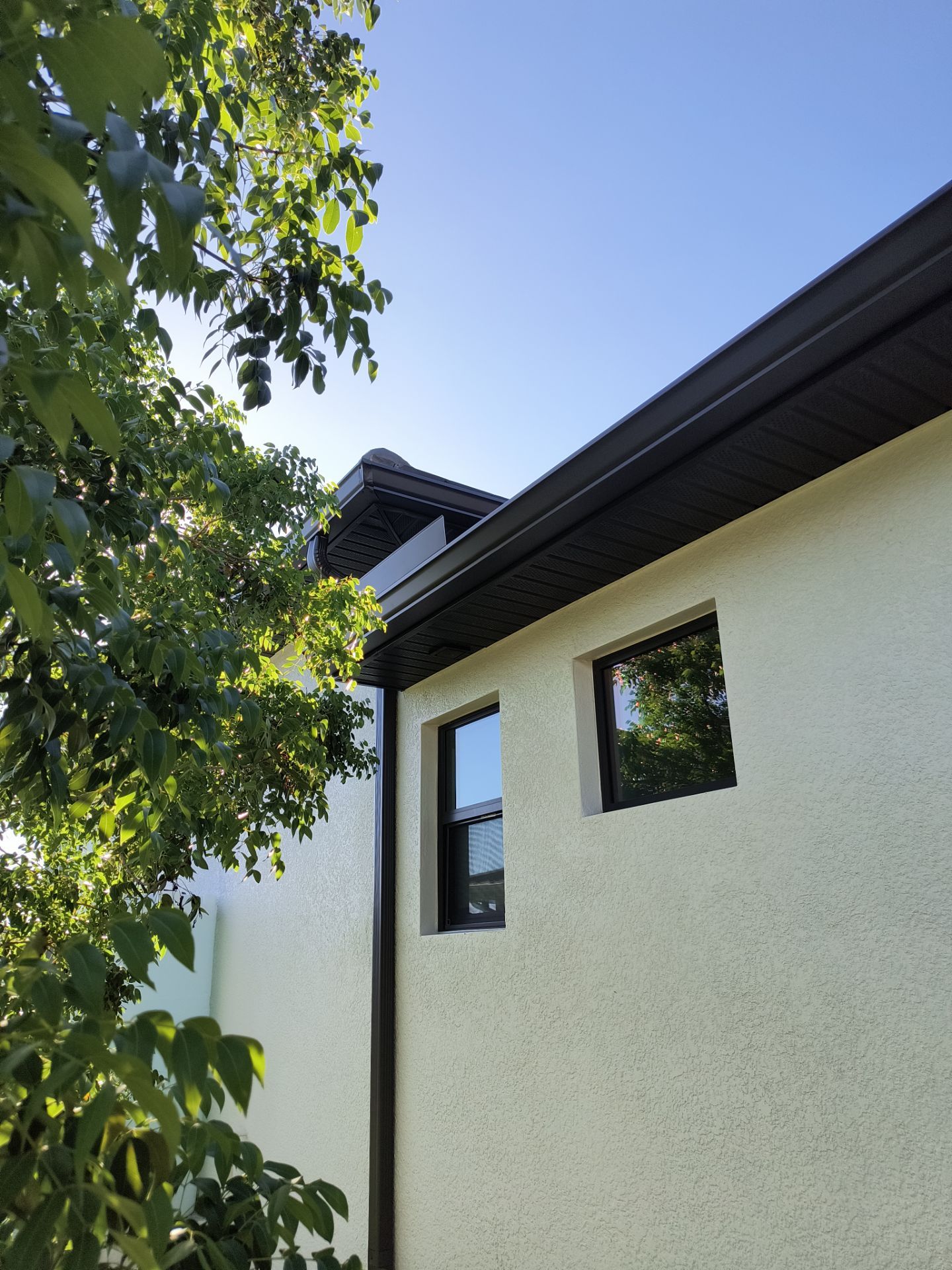 Dark Bronze 7-Inch Gutter Installation in Cape Coral FL by Gutter Professors
