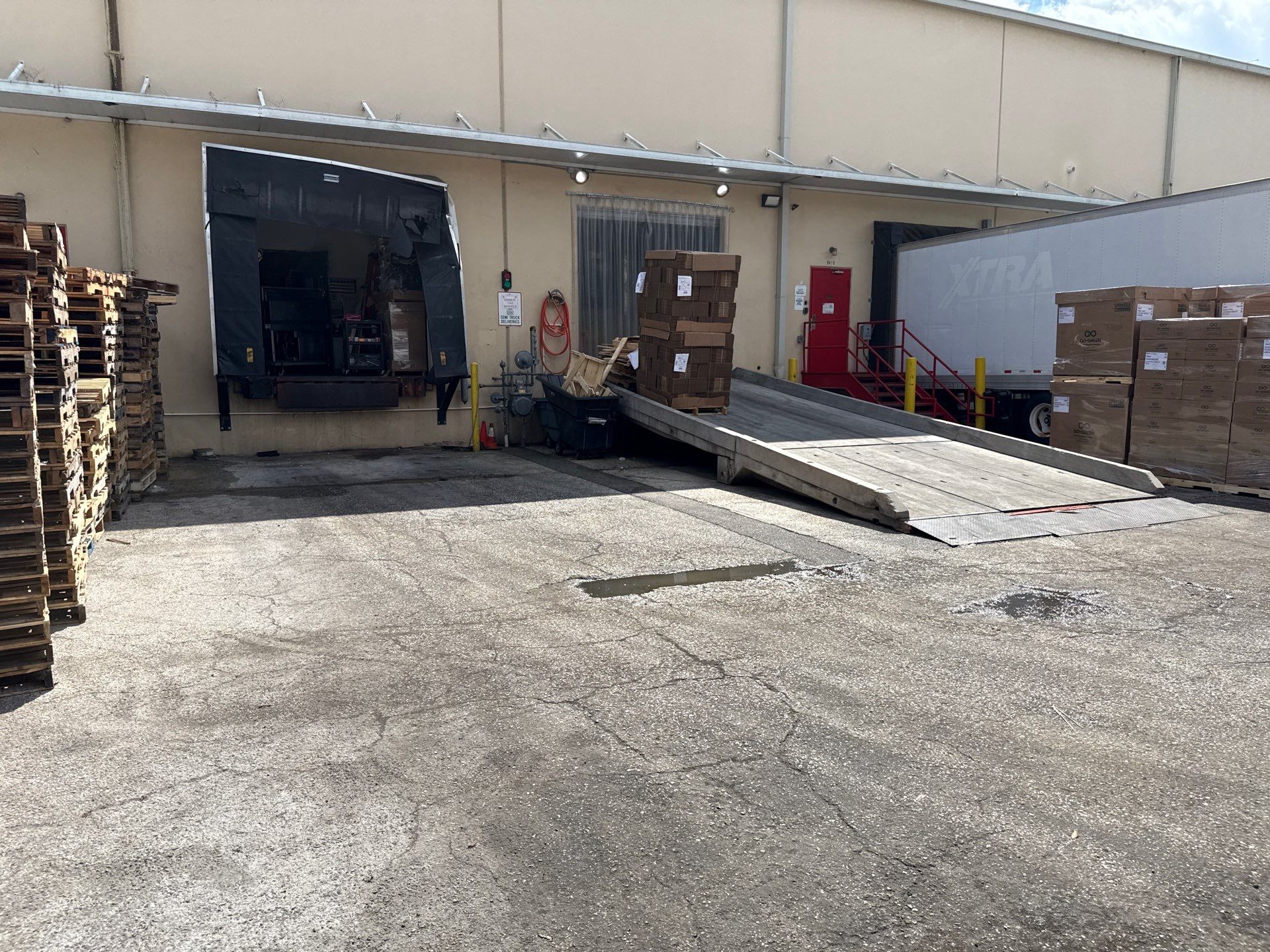 Commercial Loading Dock & Dumpster Area Cleaning Transformation by Sunshine AquaWash