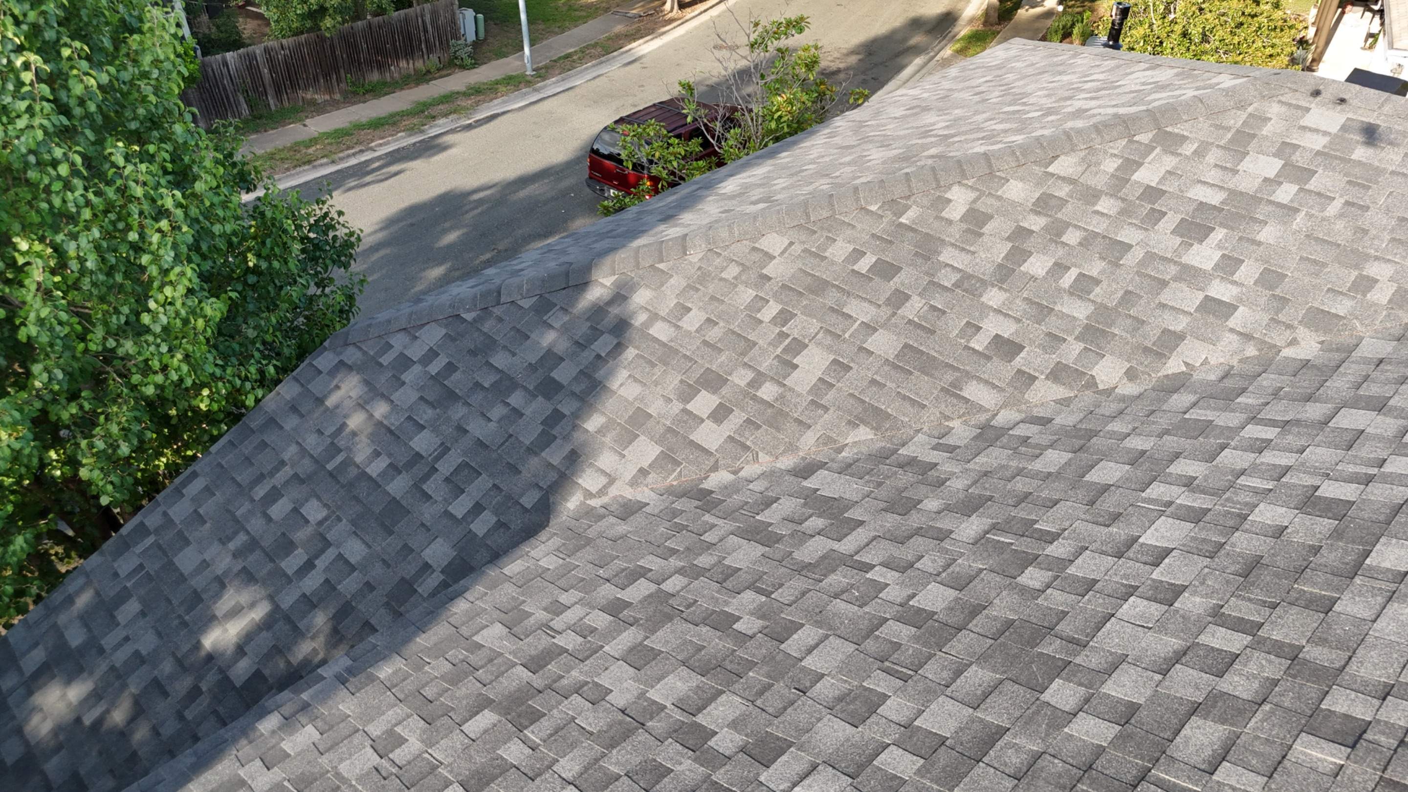 Onyx Black - Owens Corning TruDefinition Duration by RoofsOnly.com