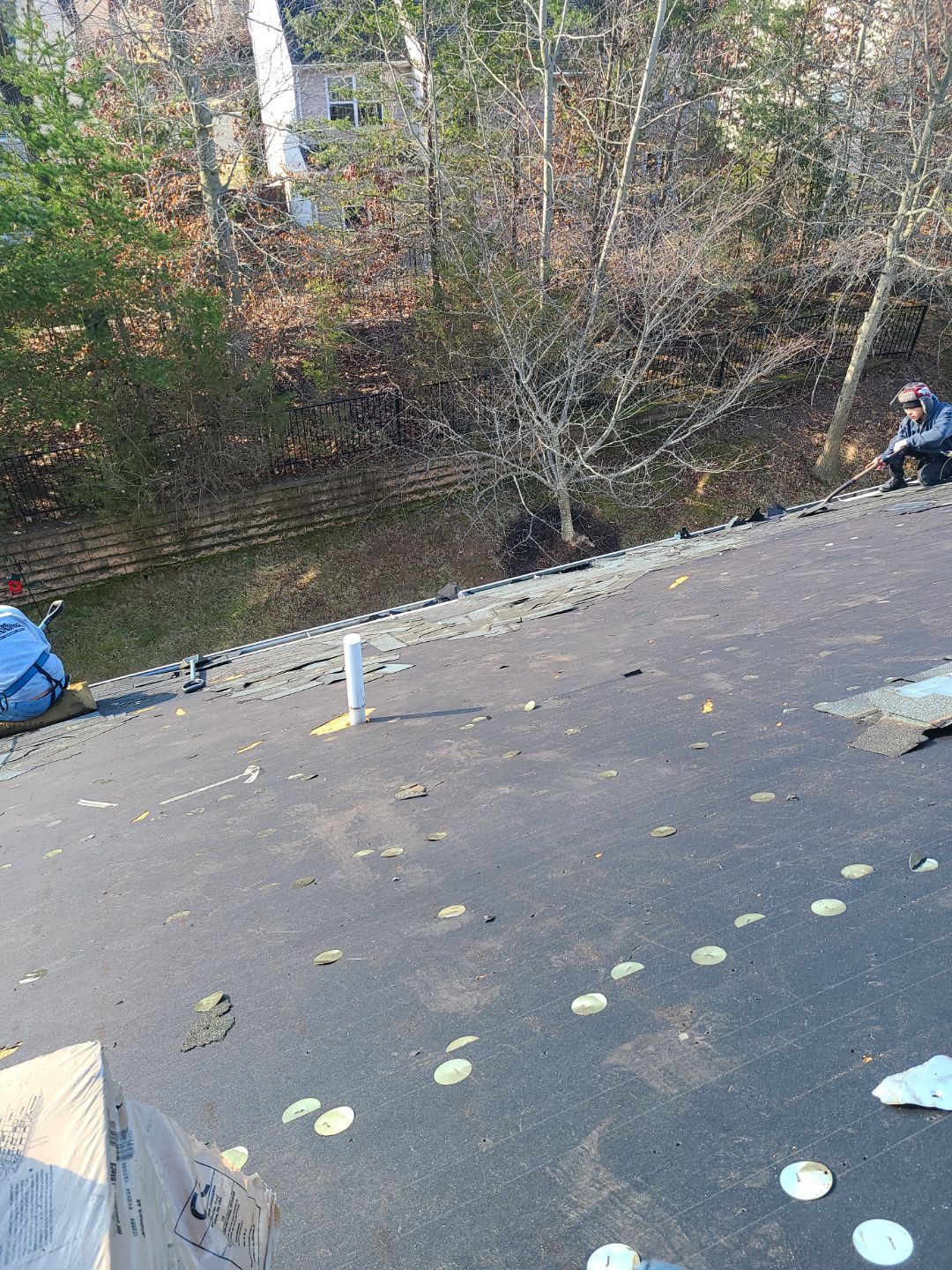 Woodbridge CertainTeed Landmark Roof in Charcoal Black by RM Banning, Inc.