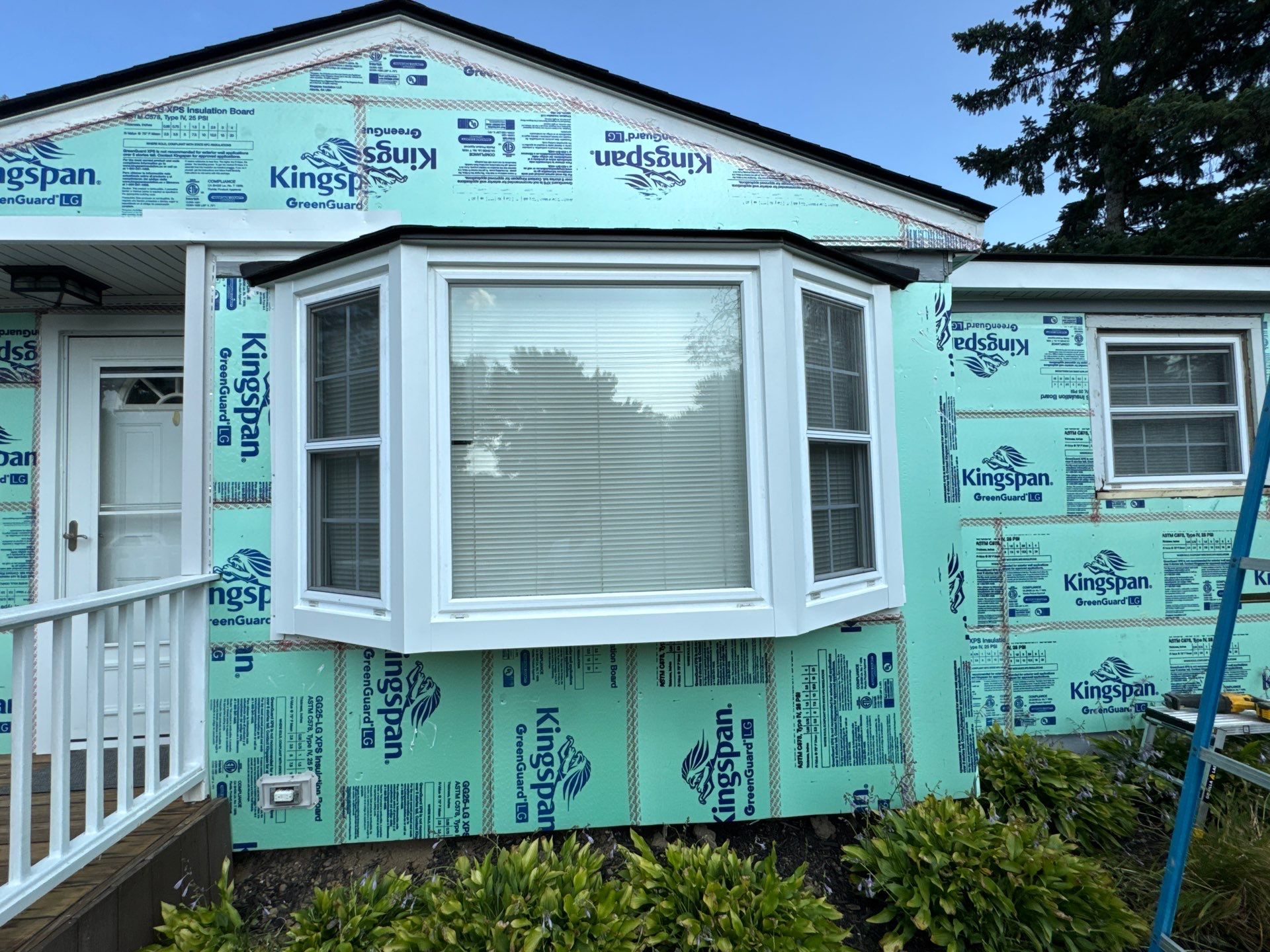 Siding Replacement using Alside D5" Platinum Grey by 180 Contractors