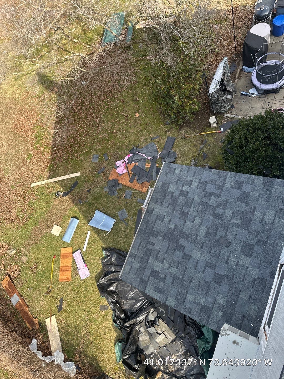 Siding Installation using Certainteed Cedar Impressions Straight Edge Perfection Shingles - D7 - Sterling Gray by A Plus Exterior