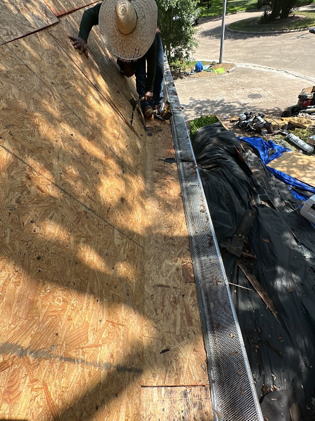 Residential Roofing Installation using Owen's Corning Duration (Lifetime) Shingles by Roof Repair Company