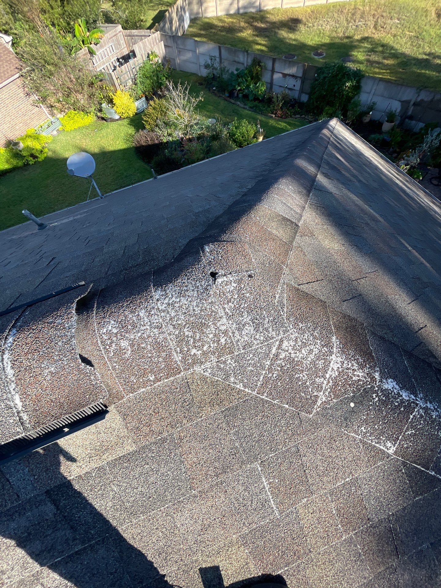 Kingwood Roof Installation using Atlas Pinnacle Pristine by Modern BYLT Roofing & Construction