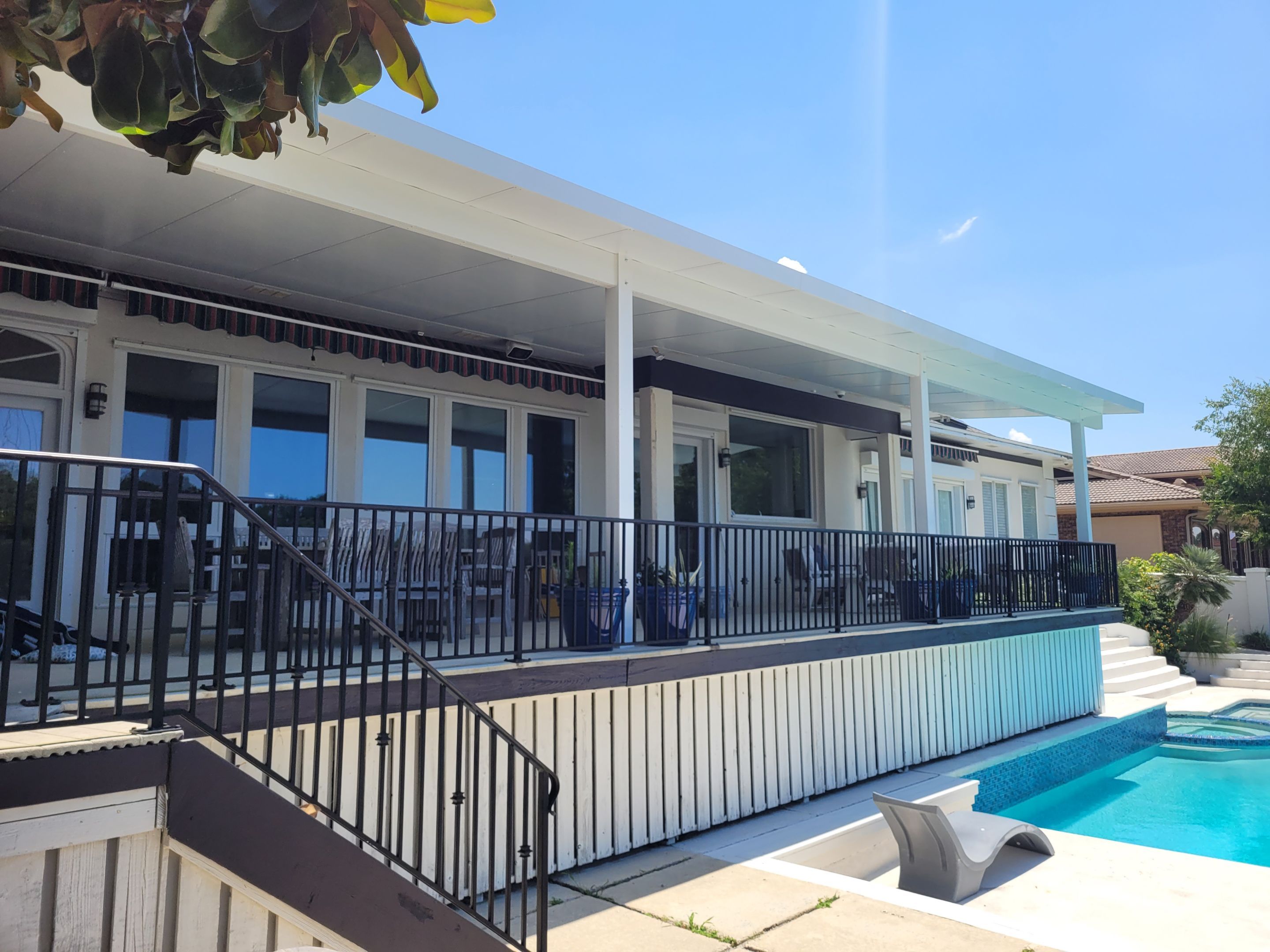 Poolside Colorbeam Patio Cover in Gulf Breeze by Titan Sunrooms