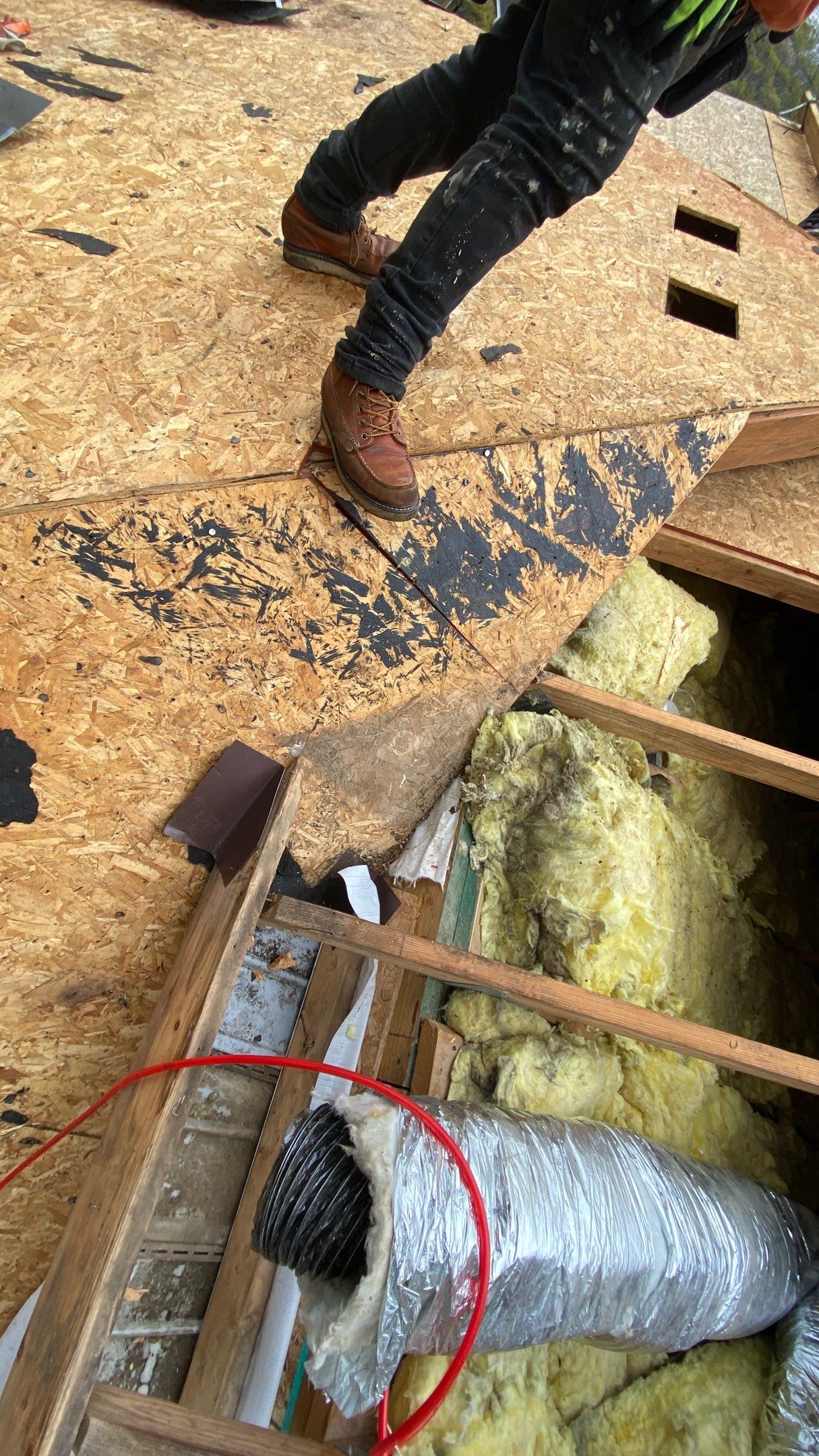 Roof Replacement using CertainTeed Landmark by 180 Contractors