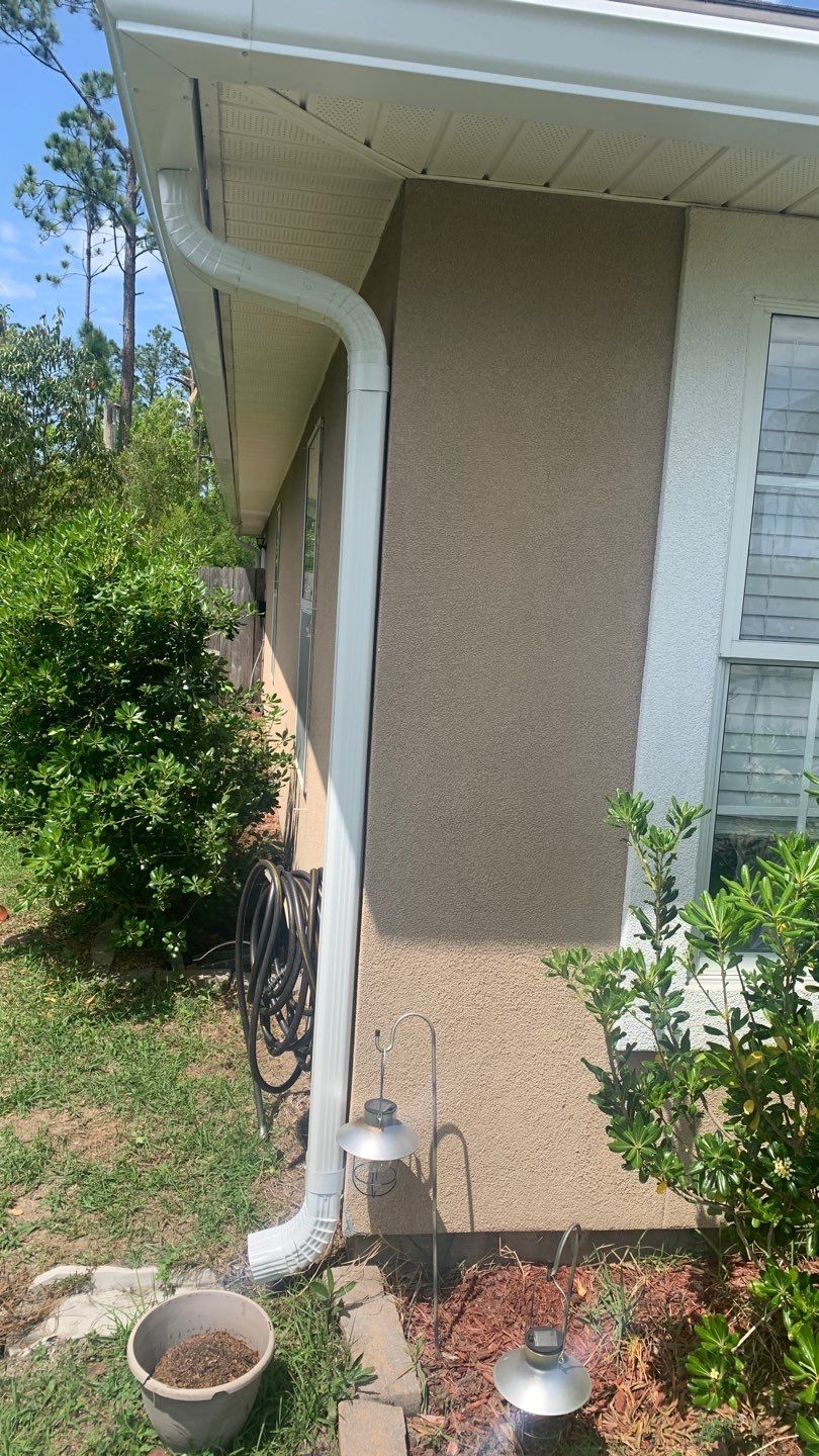 Seamless Aluminum Gutter Installation Using K-Style Seamless Gutters by Gutter Professors