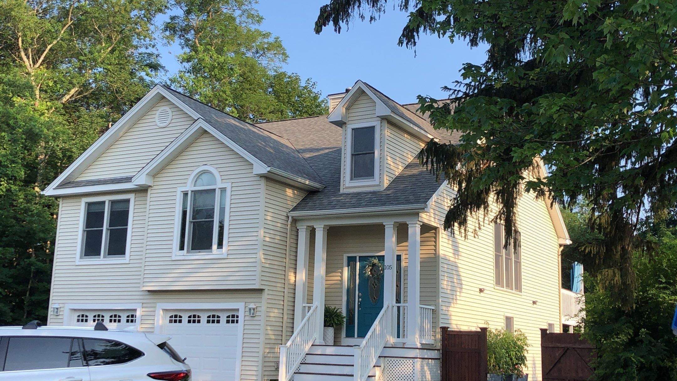Georgetown Gray Roofs by Pinnacle Roofing & Skylights