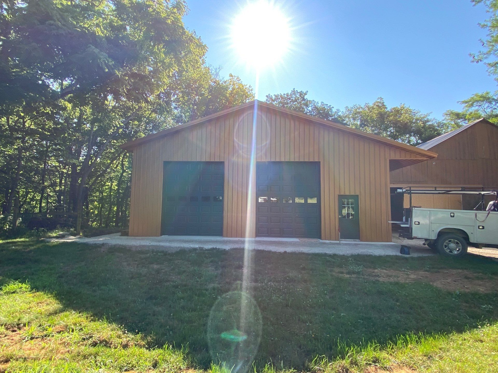 40'x50'x16' Pole Barn Project by The Barn Builders
