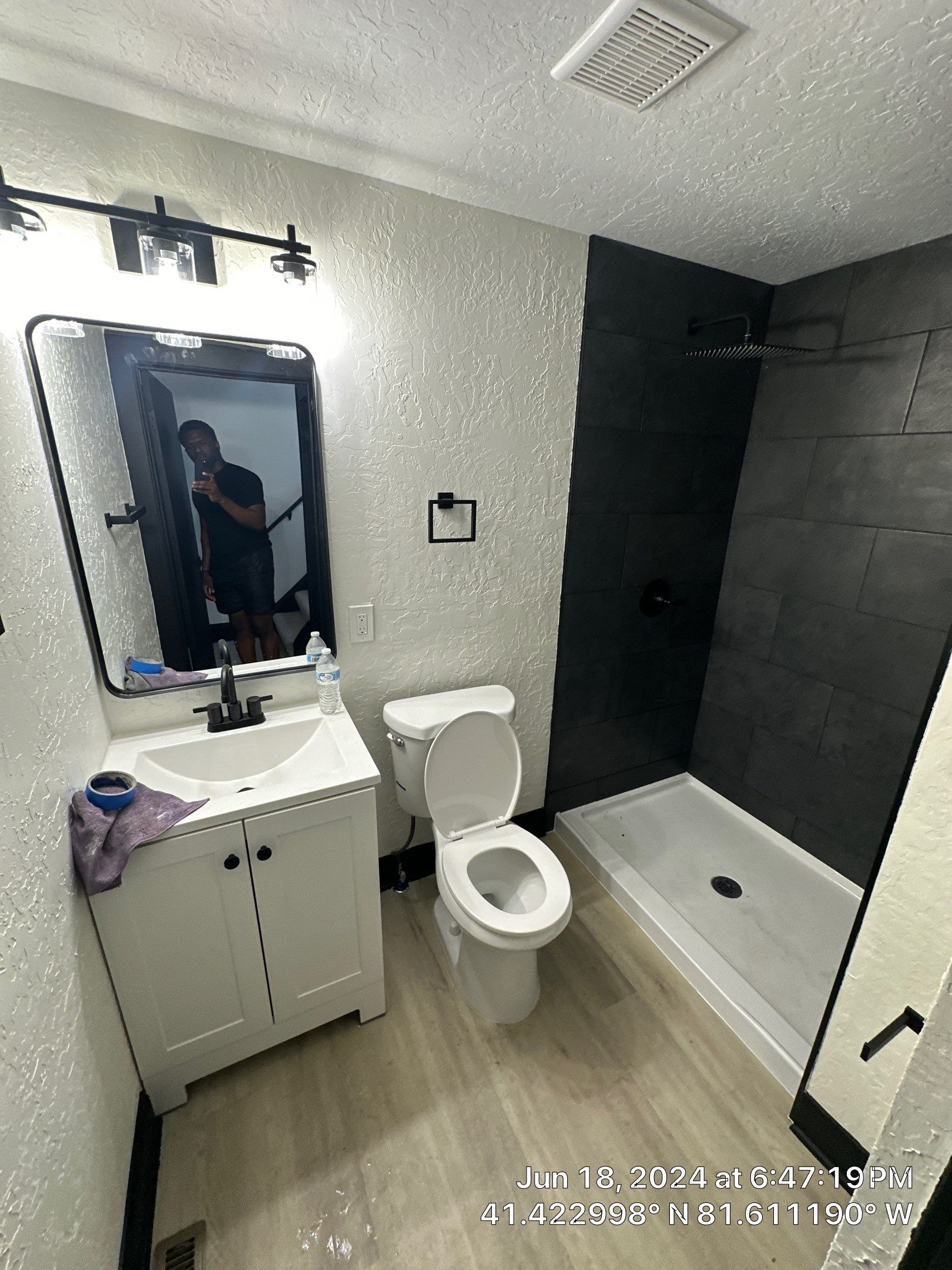 Garfield Heights Single Family Full Remodel by Reinovation