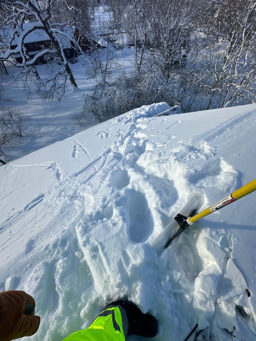 Roof Snow And Ice Dam Removal using Steamer by Stendahl Services