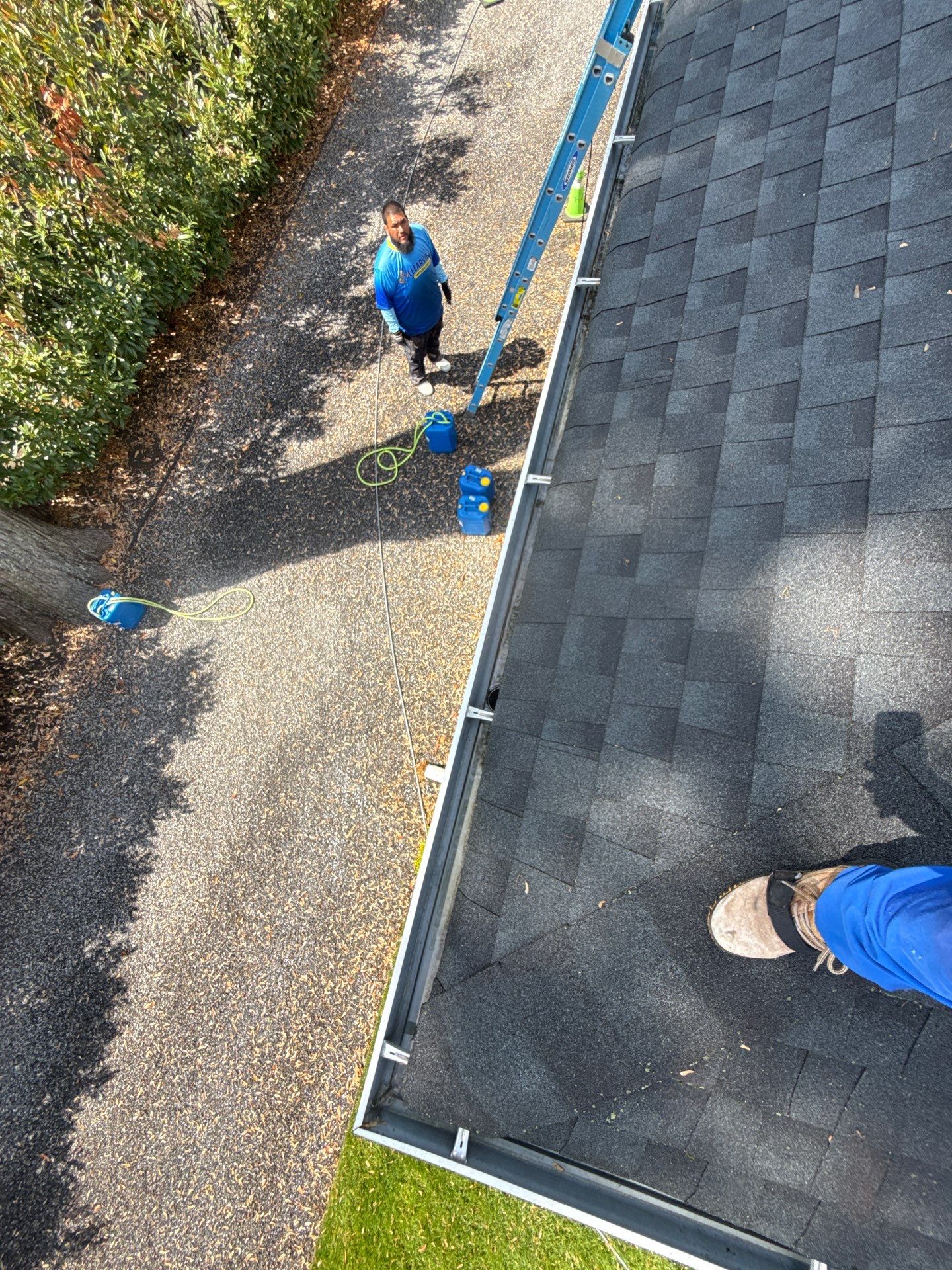 Gutter Cleaning in Fair Haven, NJ by Clearview Washing