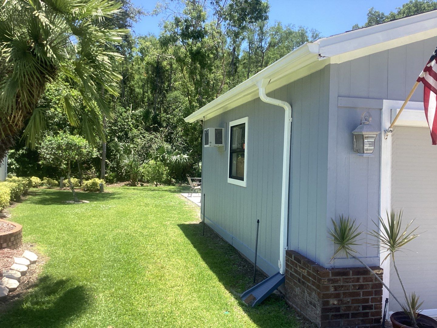 6 Inch Seamless Gutters using K-Style Gutters by Gutter Professors