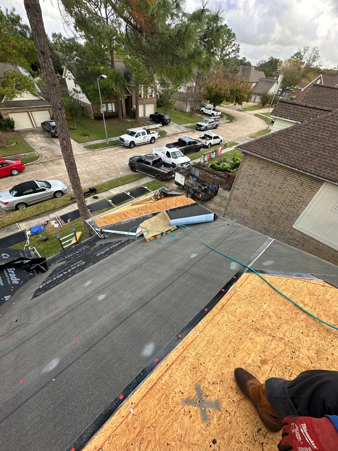 Roof Replacement Houston by Roof Repair Services LLC