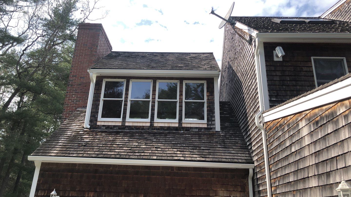 Gutter Installation using 5" Leaf Relief K-Style Aluminum Gutter by Gutter Pro Enterprises