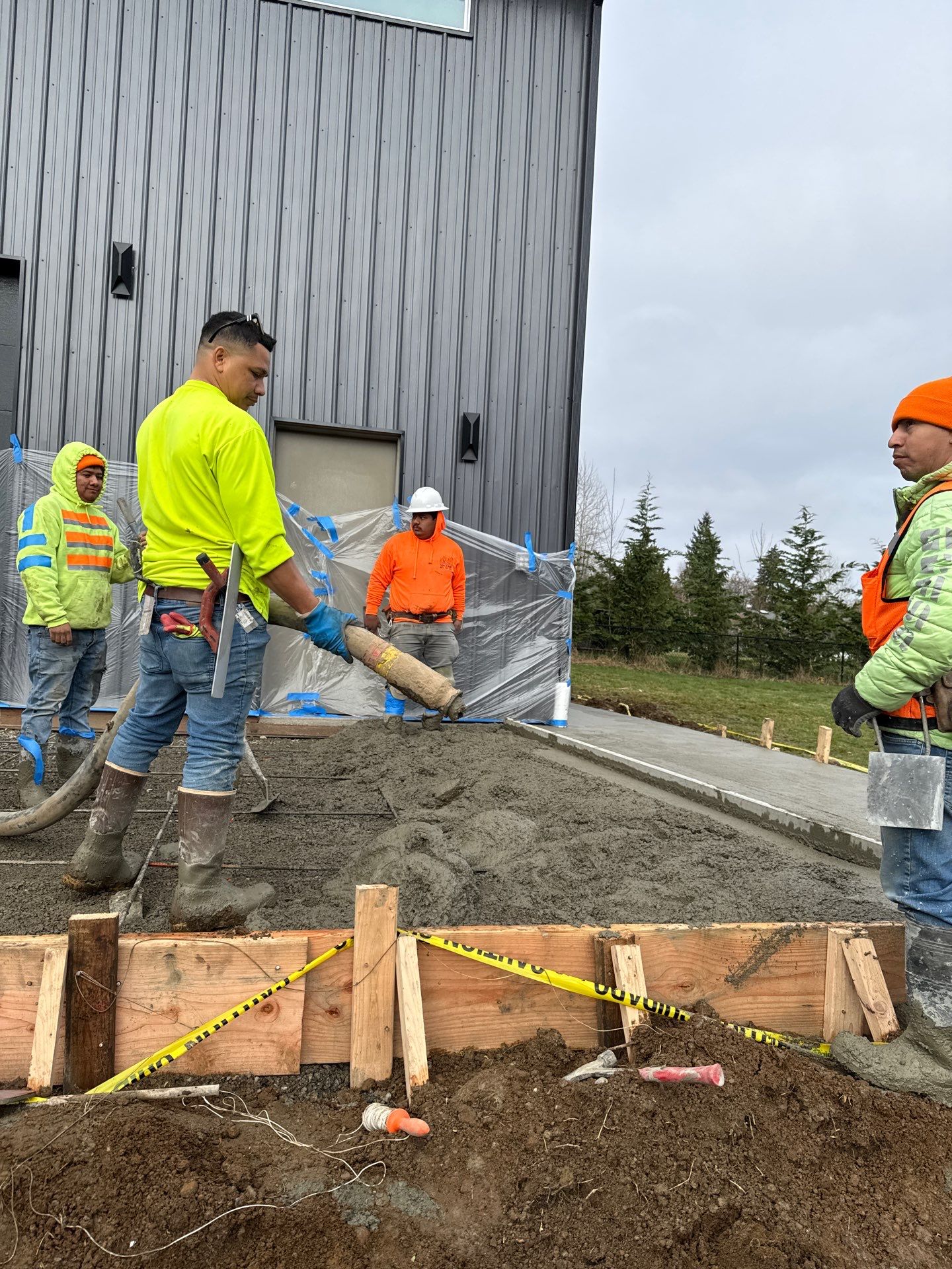 Concrete Walkway Surround and Front Patio | Snohomish  by Jireh Asphalt & Concrete Inc 