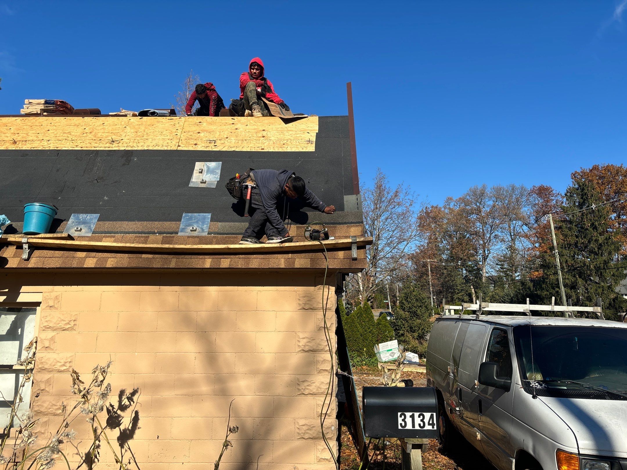 Roof Replacement using CertainTeed Landmark by 180 Contractors