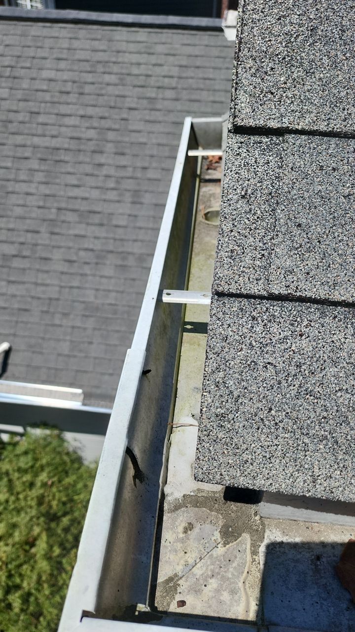 House Wash using cleaner by Power Wash Masters LLC
