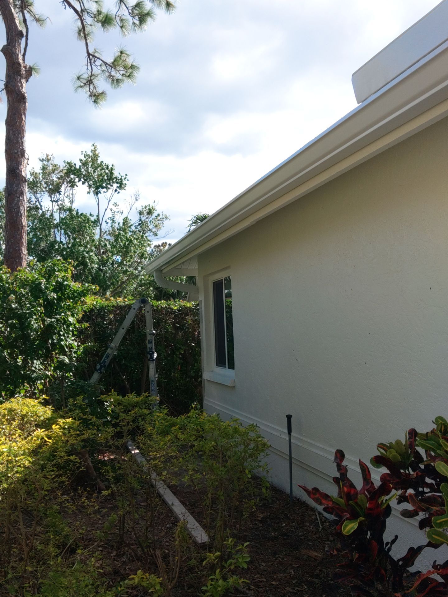Gutter Guard System for a Leaf-Free Home in Sarasota FL by Gutter Professors