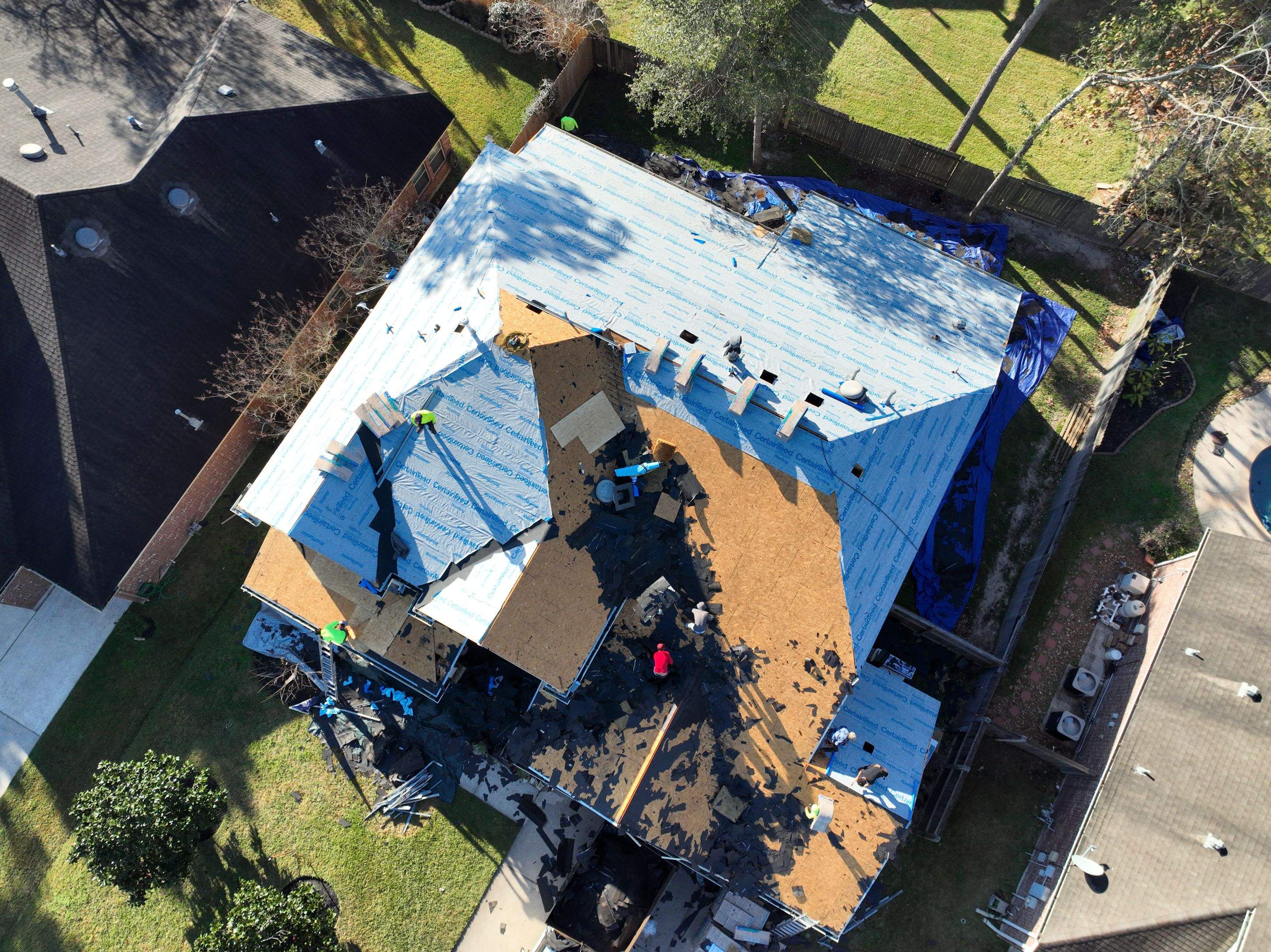 SureStart PLUS 4-STAR Warranty Fully covers materials, labor, tear-off and disposal expenses in years 1-50. by Roof Concepts Construction