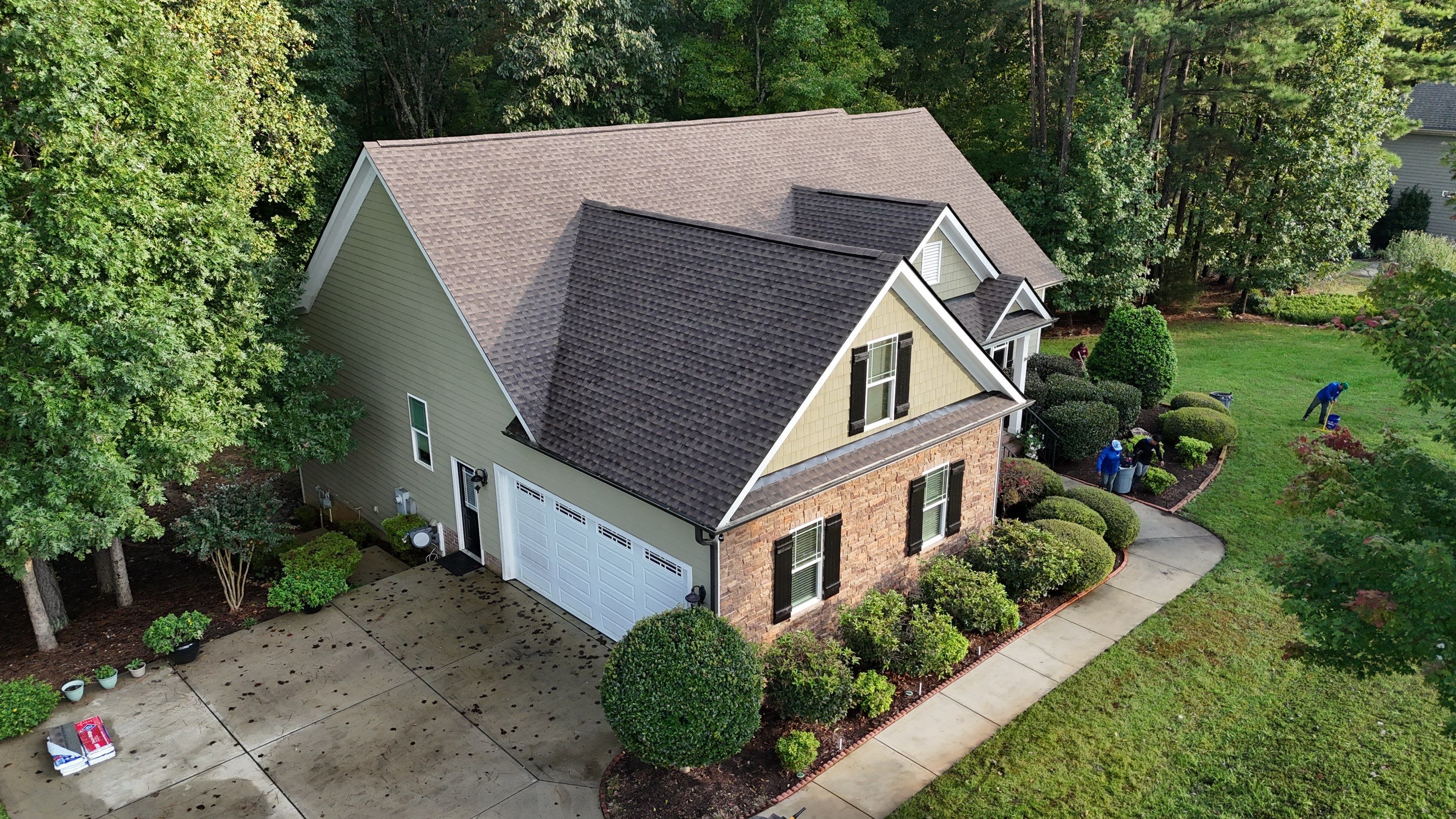 Roof Replacement - GAF Timberline HDZ Barkwood  by Pro Performance Roofing