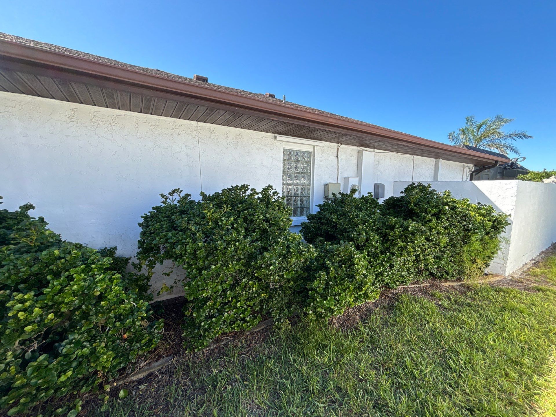 Roofline Upgrade with New Fascia Boards in Bradenton FL by Gutter Professors