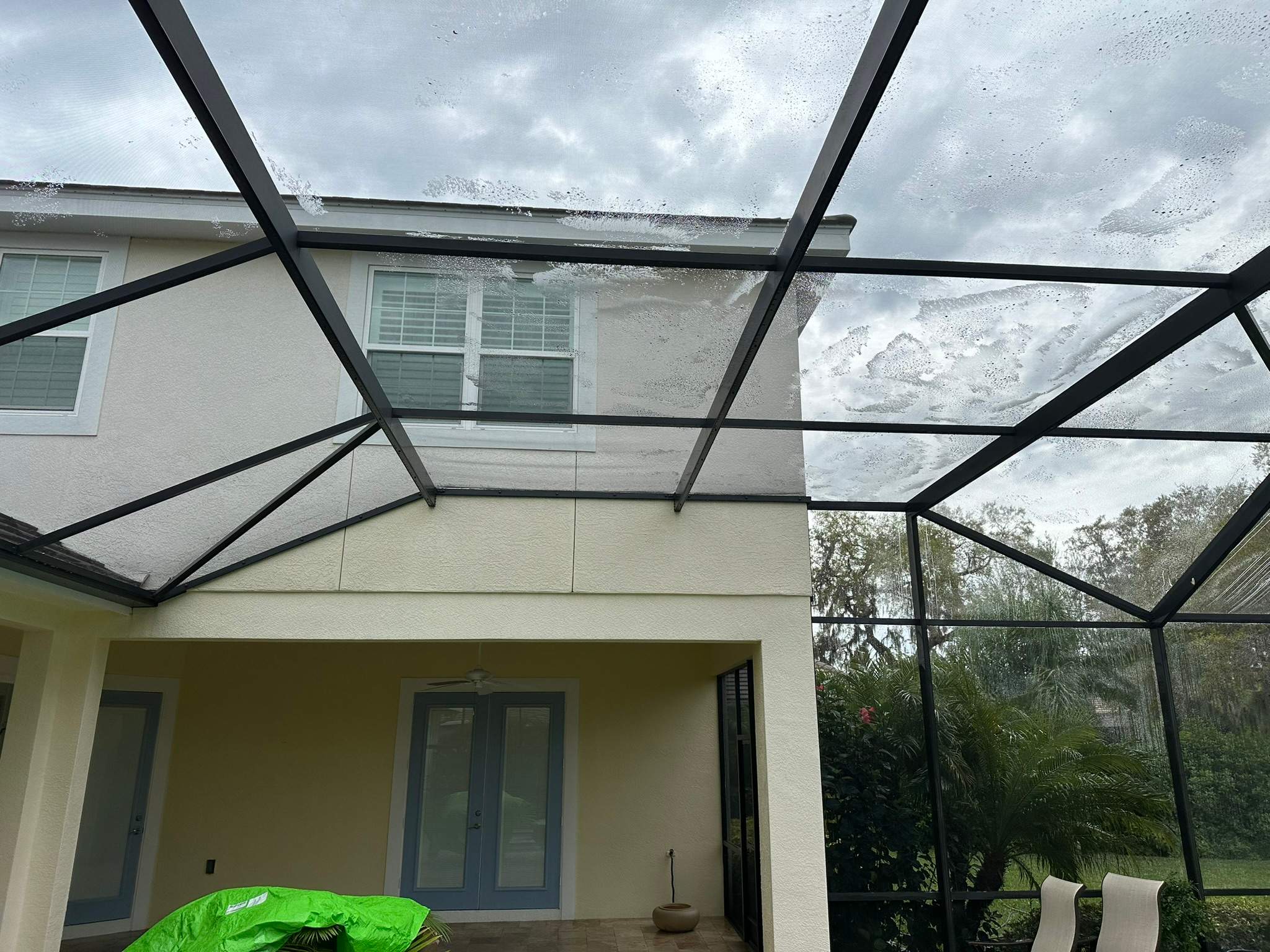House Wash & Pool Screen Enclosure Cleaning in Winding River Community, Bradenton, FL | Sunshine AquaWash by Sunshine AquaWash