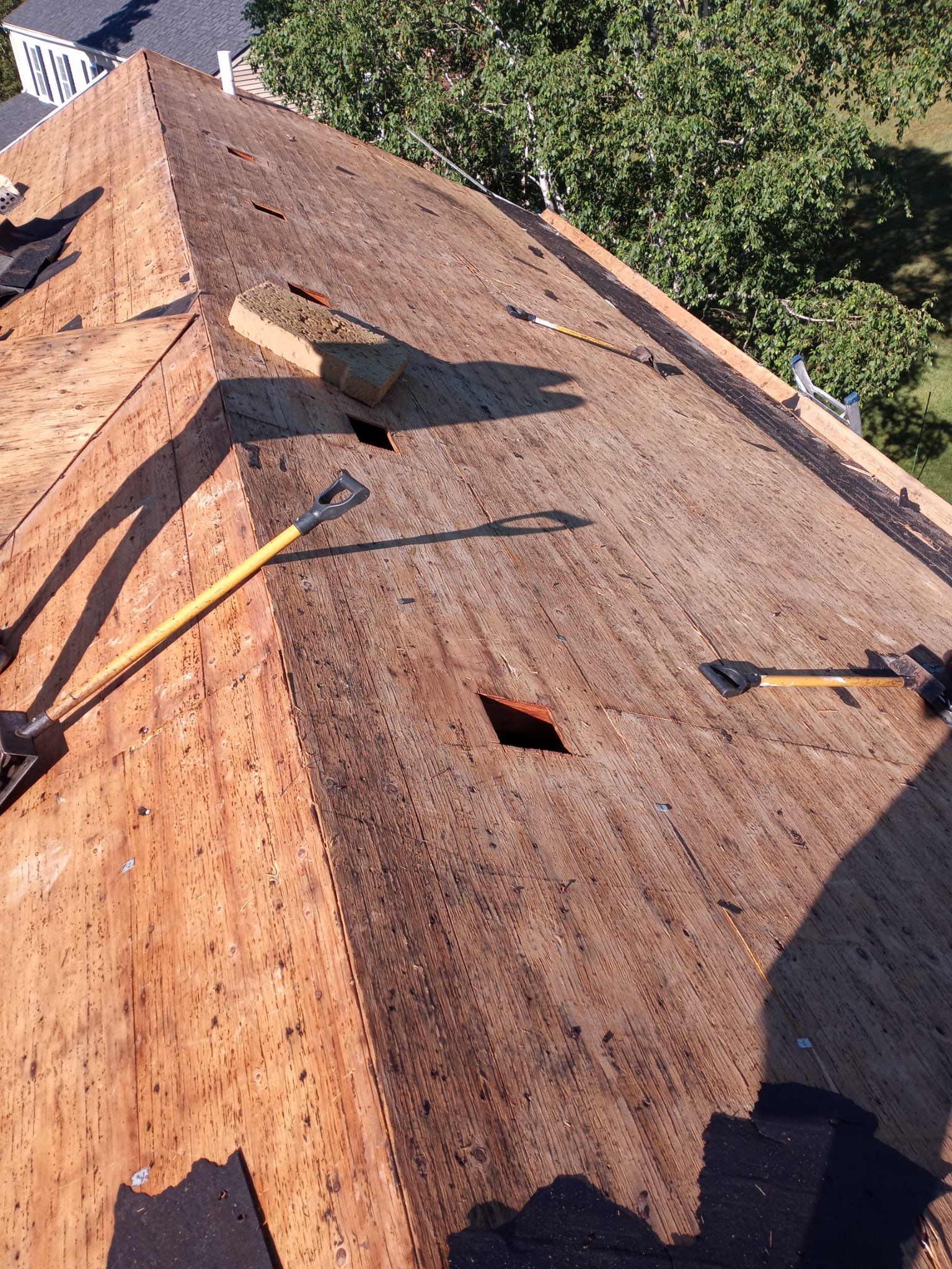 Roof Replacement using CertainTeed Landmark by 180 Contractors