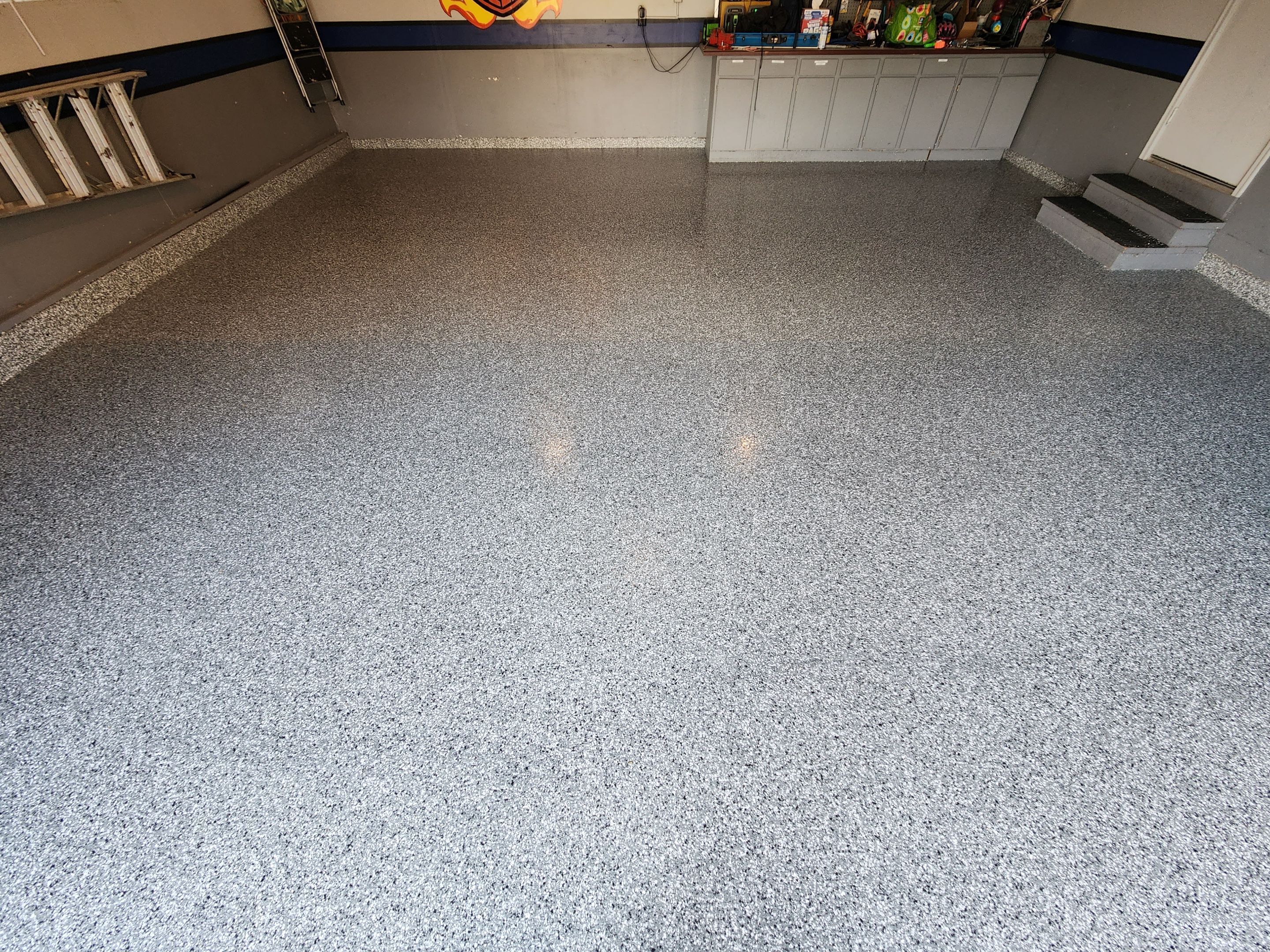 Garage using Smoke by Select Painting, Coatings & Garage Cabinets