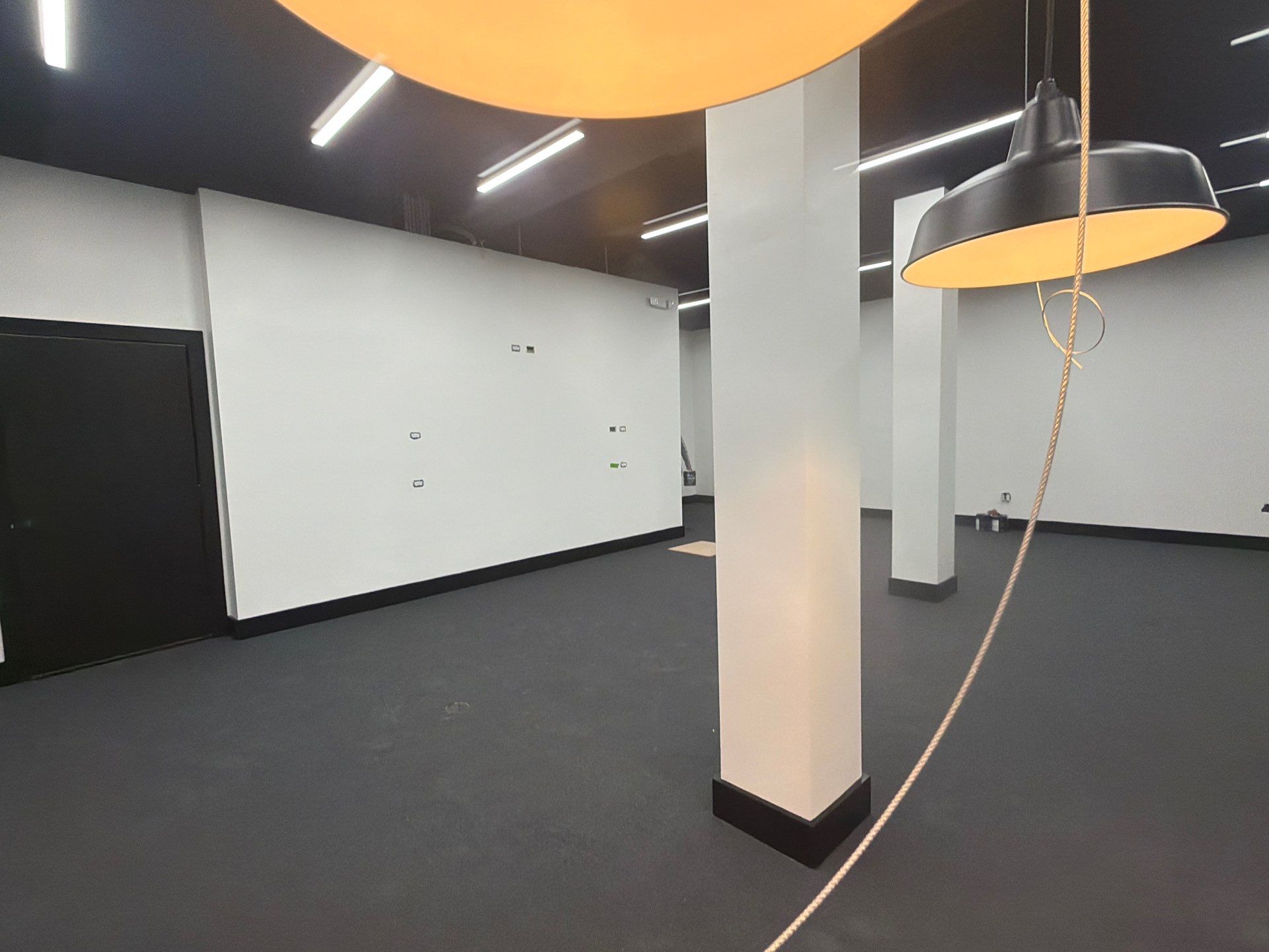 Commercial Retail Build Out for Verizon Mobile in Atlanta by Mark Allan Contracting