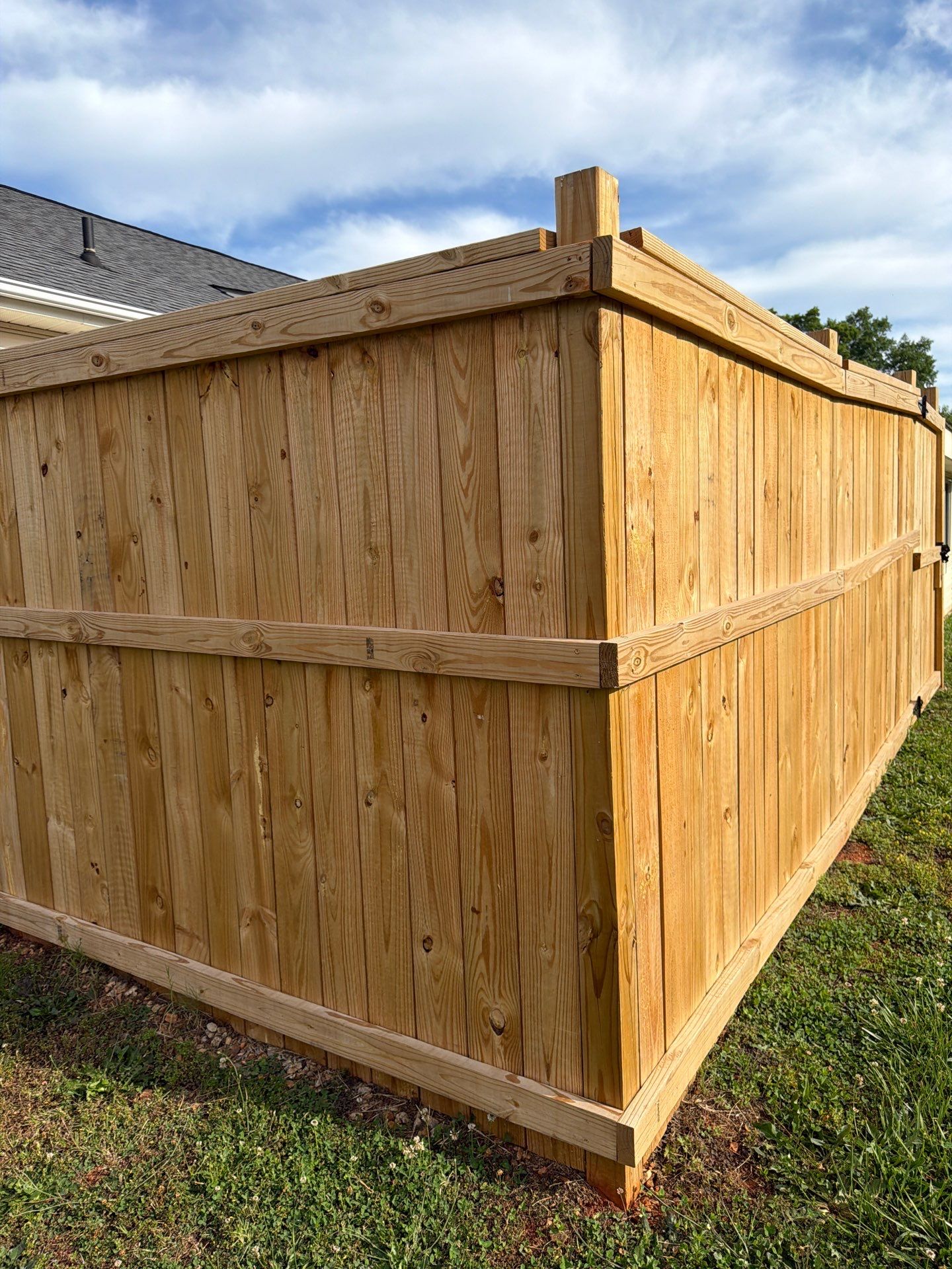 Fence using Wood Sealant by DuraSeal