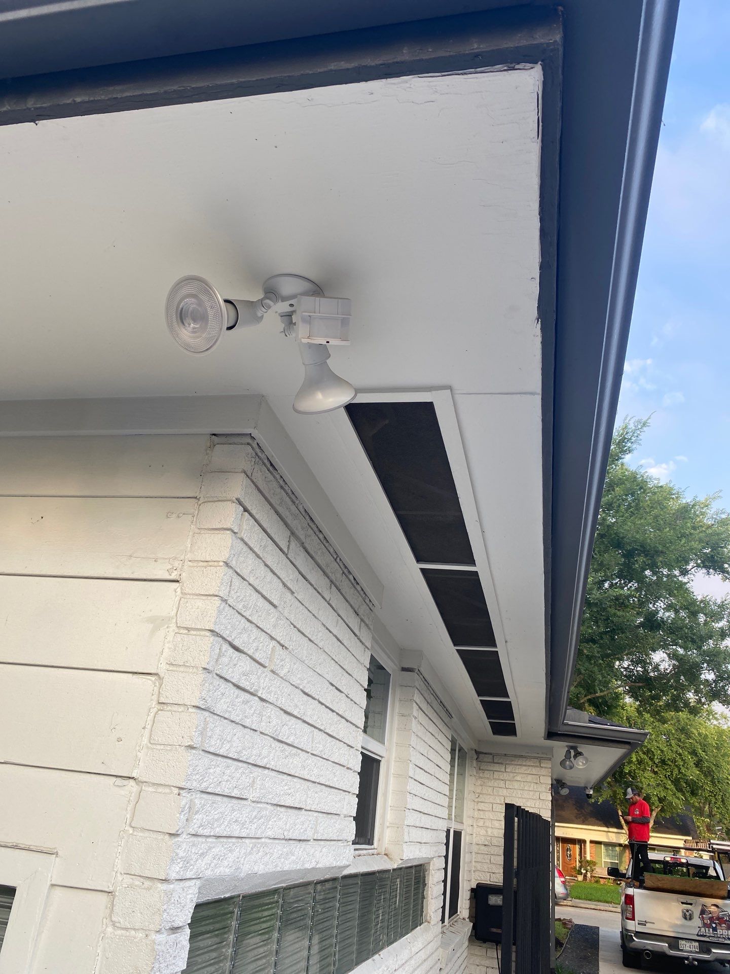 Hail Damage using Owen's Corning Duration (Lifetime) Shingles by Roof Repair Company
