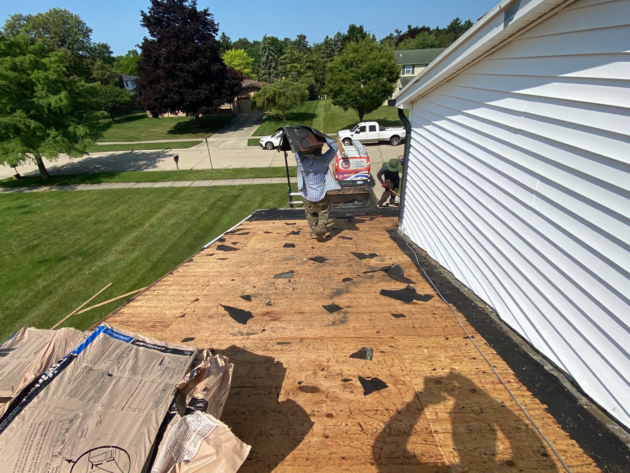 Roof Replacement using CertainTeed Landmark by 180 Contractors