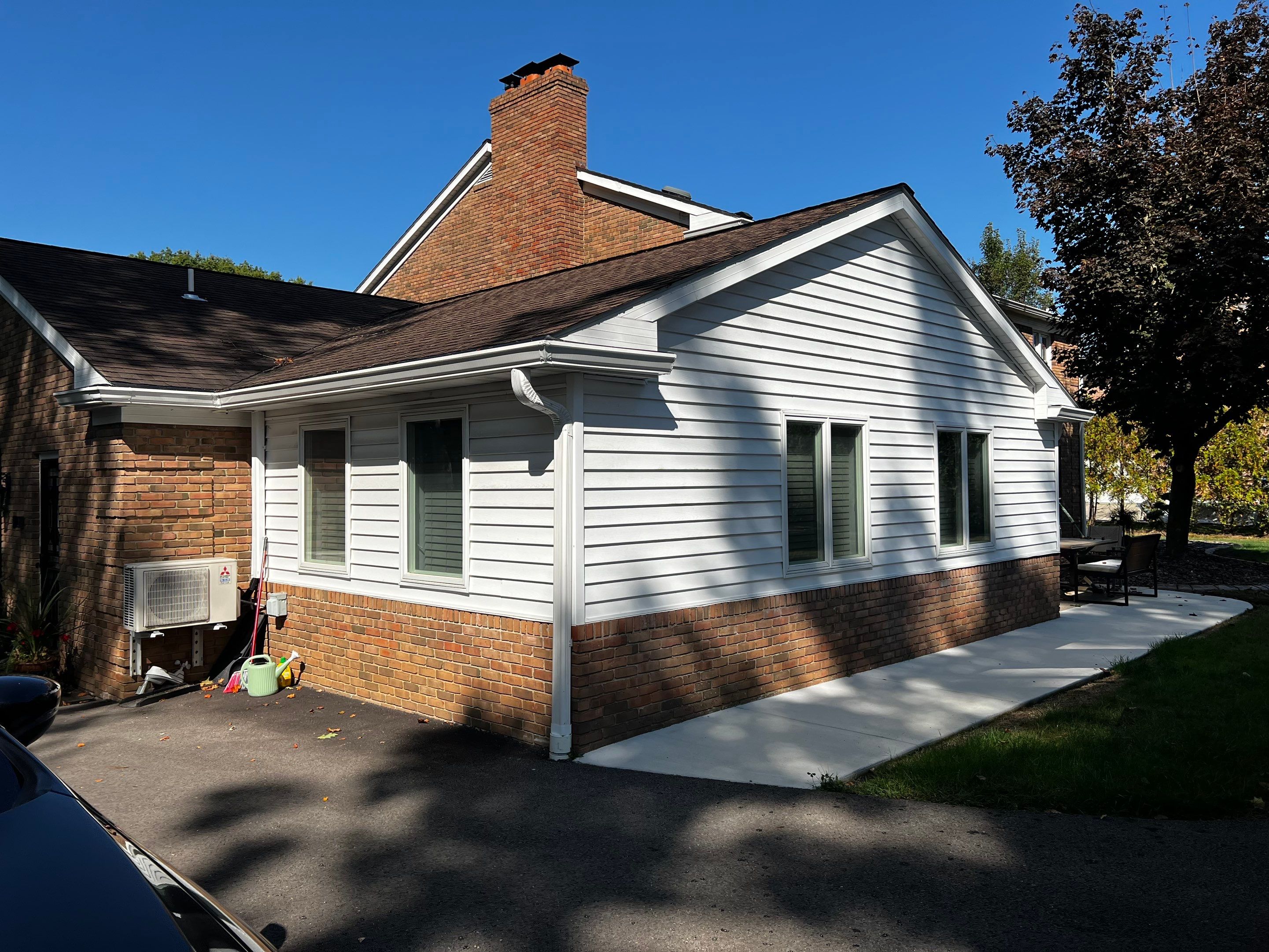 Project in Hermitage by Creative Vinyl Systems Inc