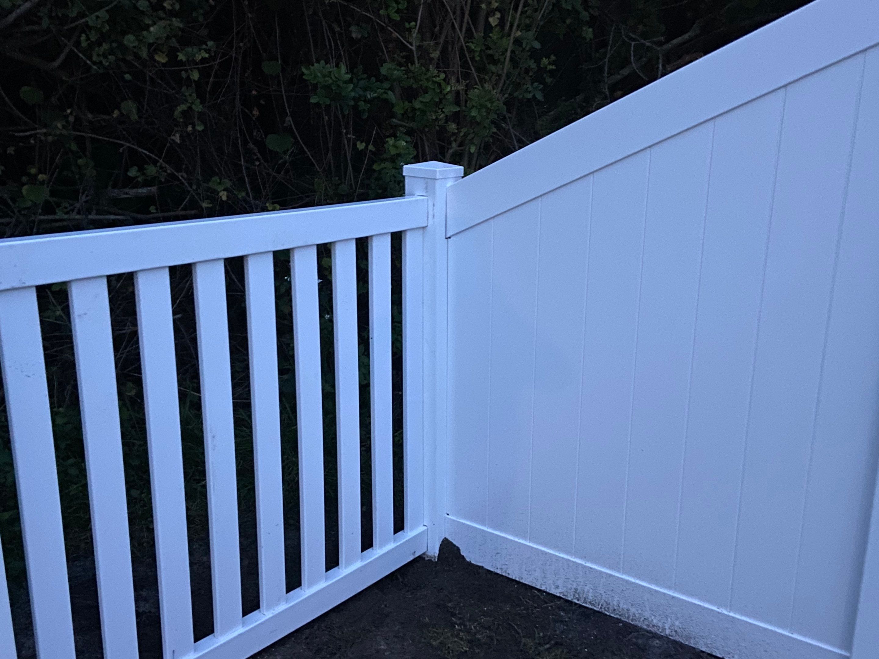 Ruskin, FL 6 ft. Tall White Vinyl Privacy with 4 ft. Picket Fence by Asap fence and gates, LLC