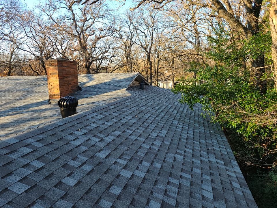 Residential Roofing Installation using ATLAS Pinnacle Pristine Shingles by Harvey Roofing & Construction
