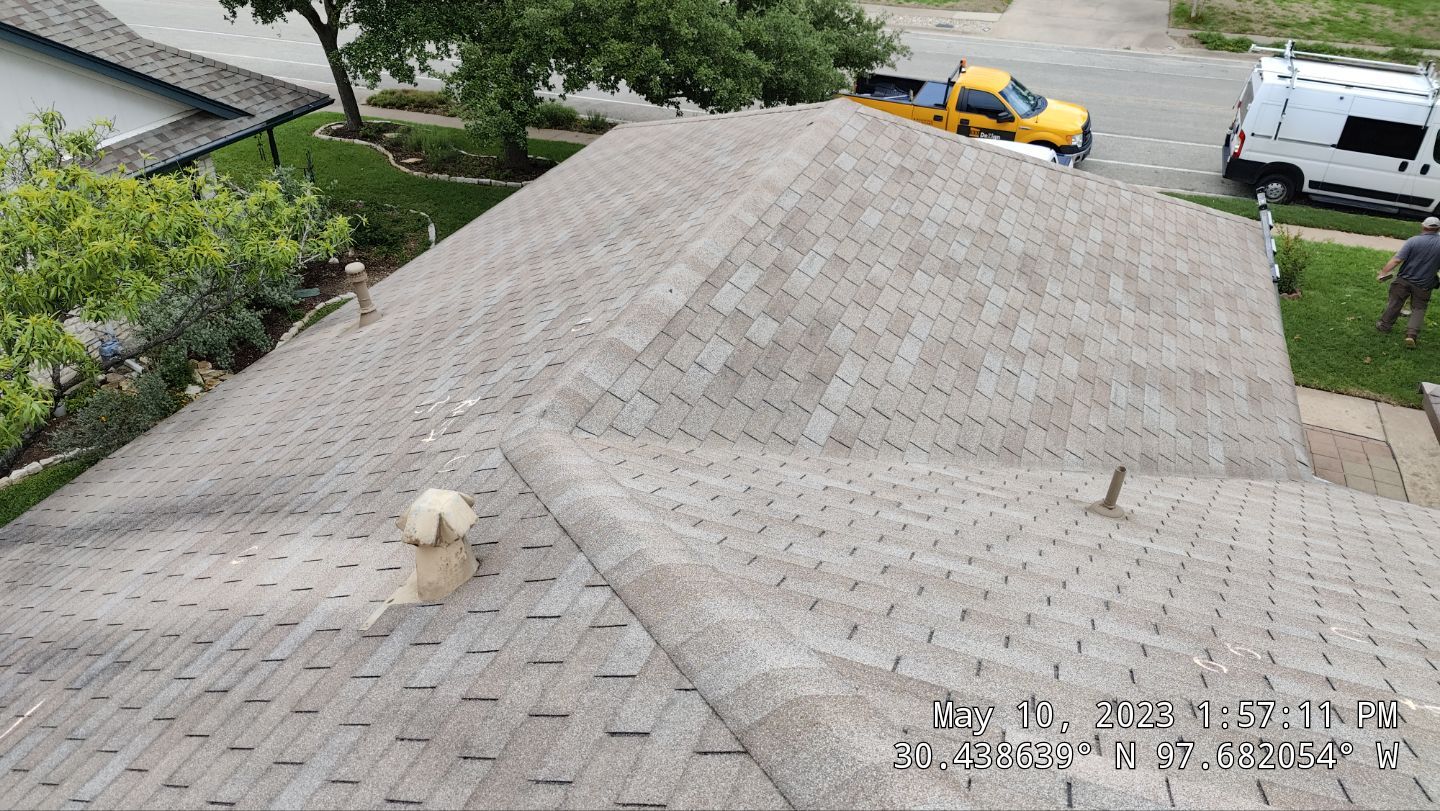 Residential Roofing Installation using Owens Corning Oakridge Onyx Black by DeZign Roofing & Exteriors