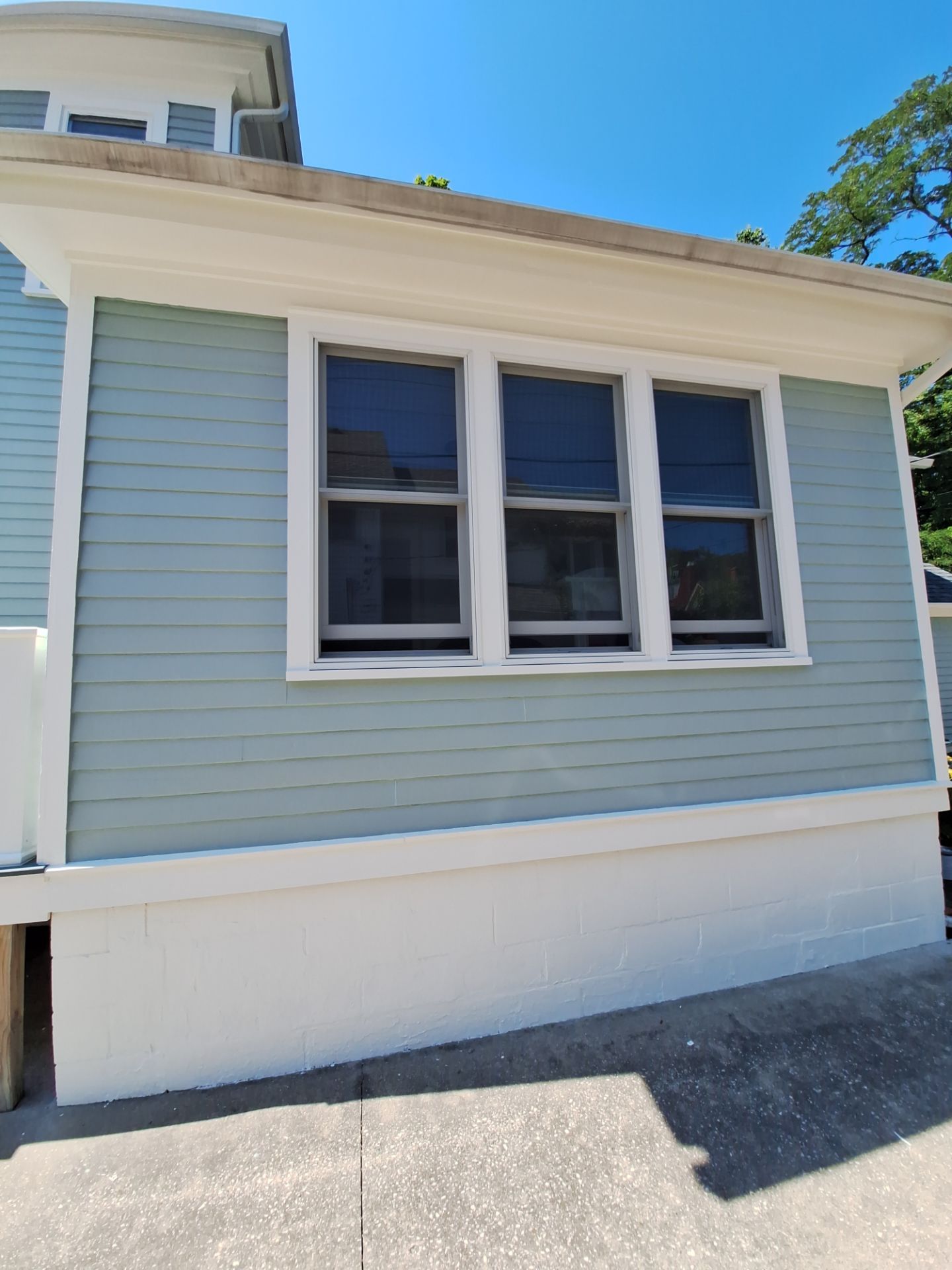 Exterior Painting and Deck staining by Gordon Painting