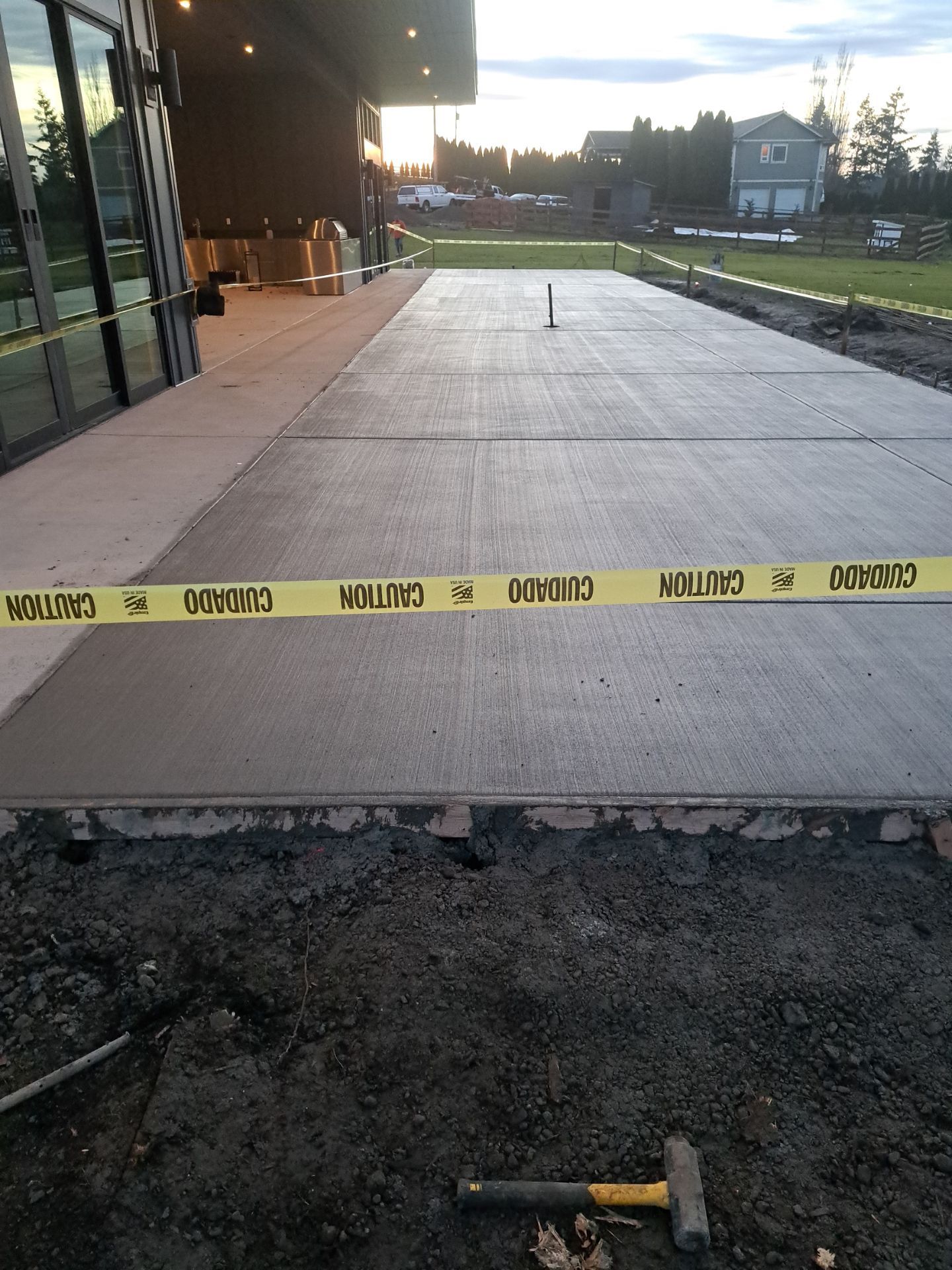Concrete Patio, Walkway & Asphalt Driveway | Snohomish by Jireh Asphalt & Concrete Inc 