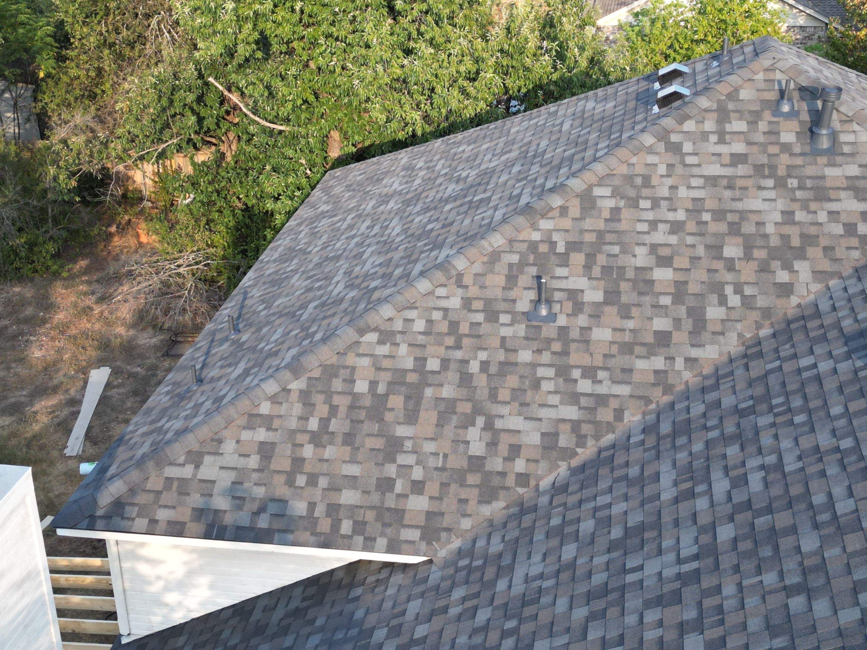 Williamsburg Gray - Owens Corning TruDefinition Duration by RoofsOnly.com