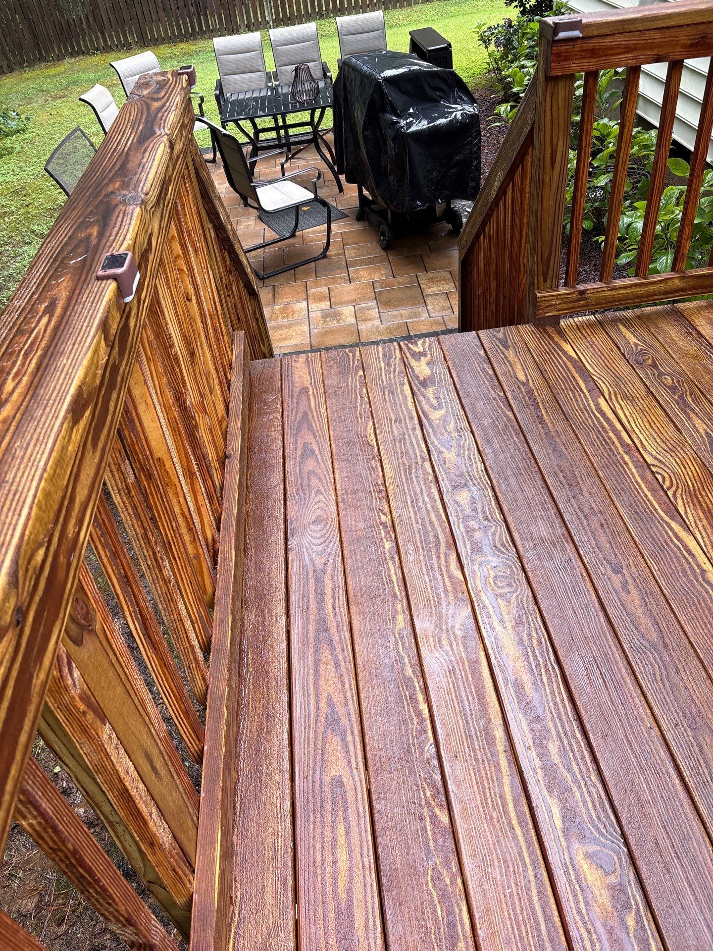 Wood Deck using Wood Sealant by DuraSeal