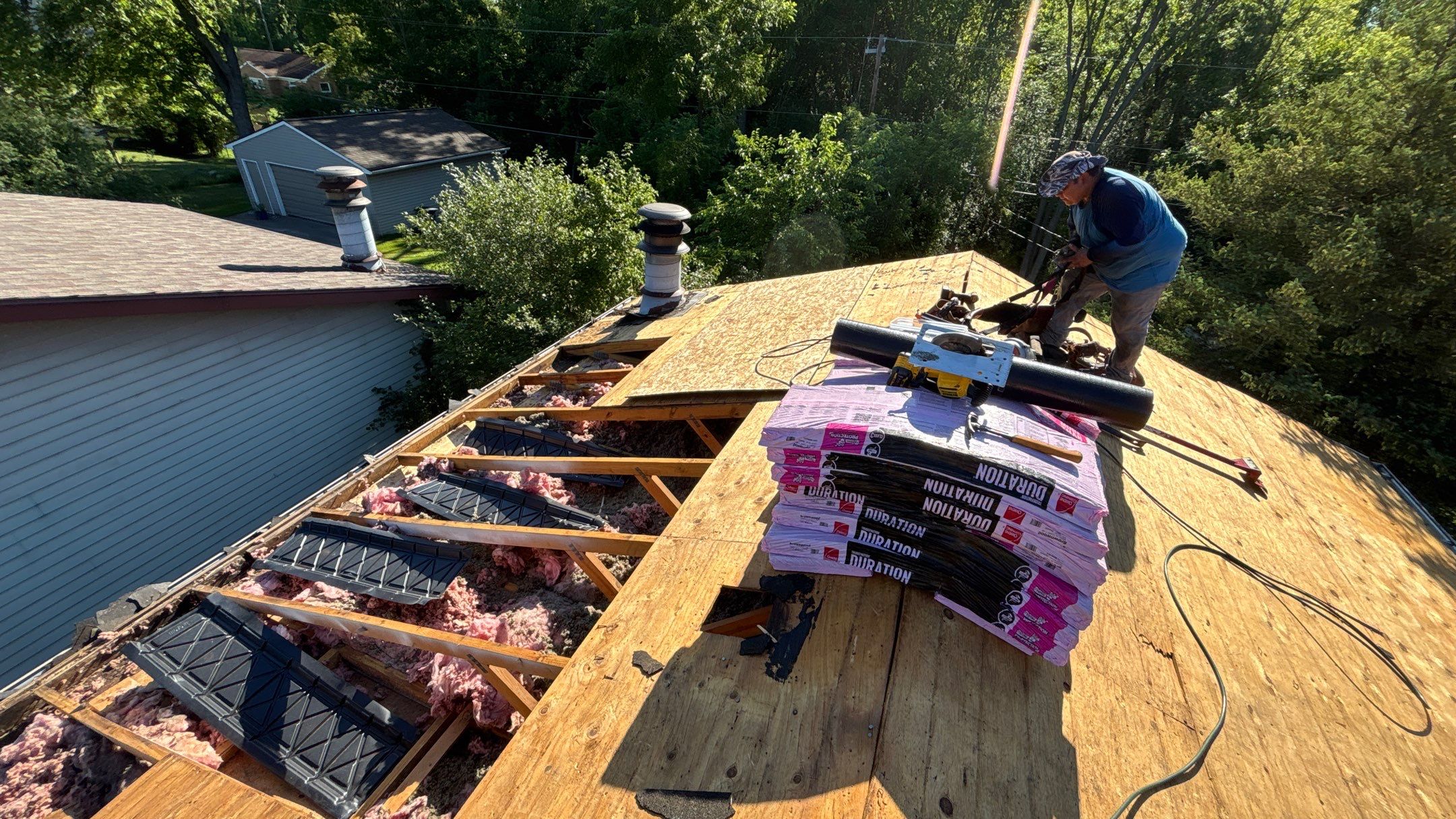 Roof Replacement using Owens Corning Brownwood by 180 Contractors