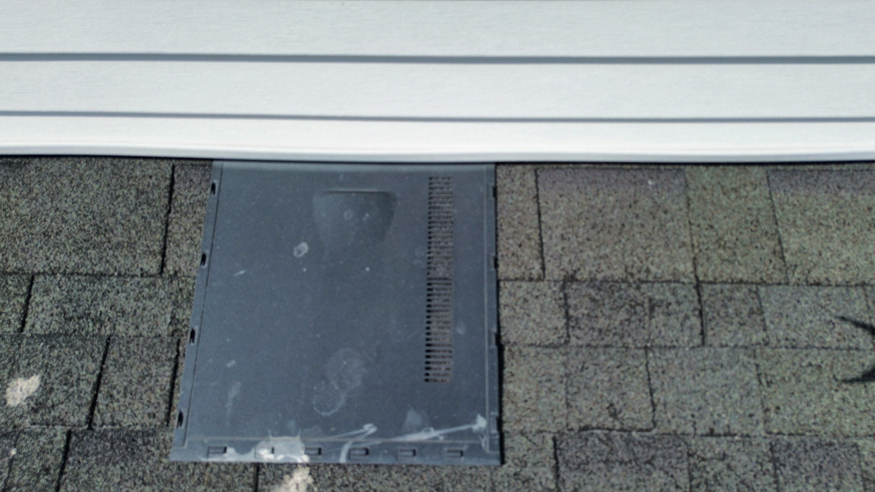 Residential Roofing Installation using Timberline HDZ Shingles - Charcoal by RoofX 