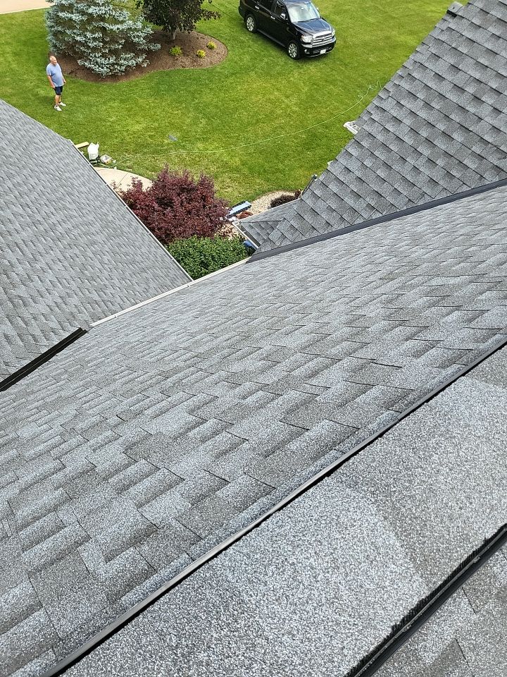 GAF Timberland Color: Pewter Gray by Eagle Eye Roofing