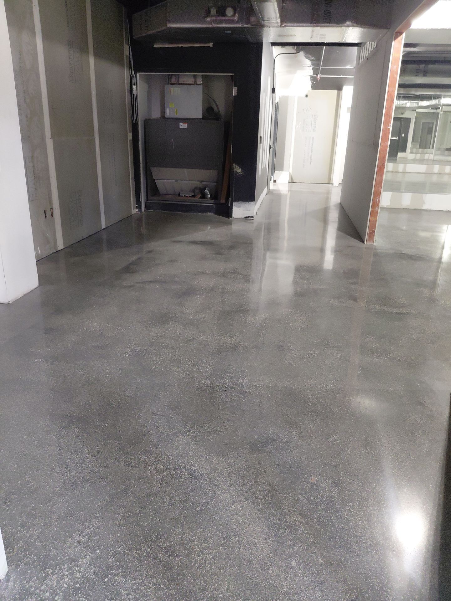 BodyRock Edgewater by Seamless Surfaces