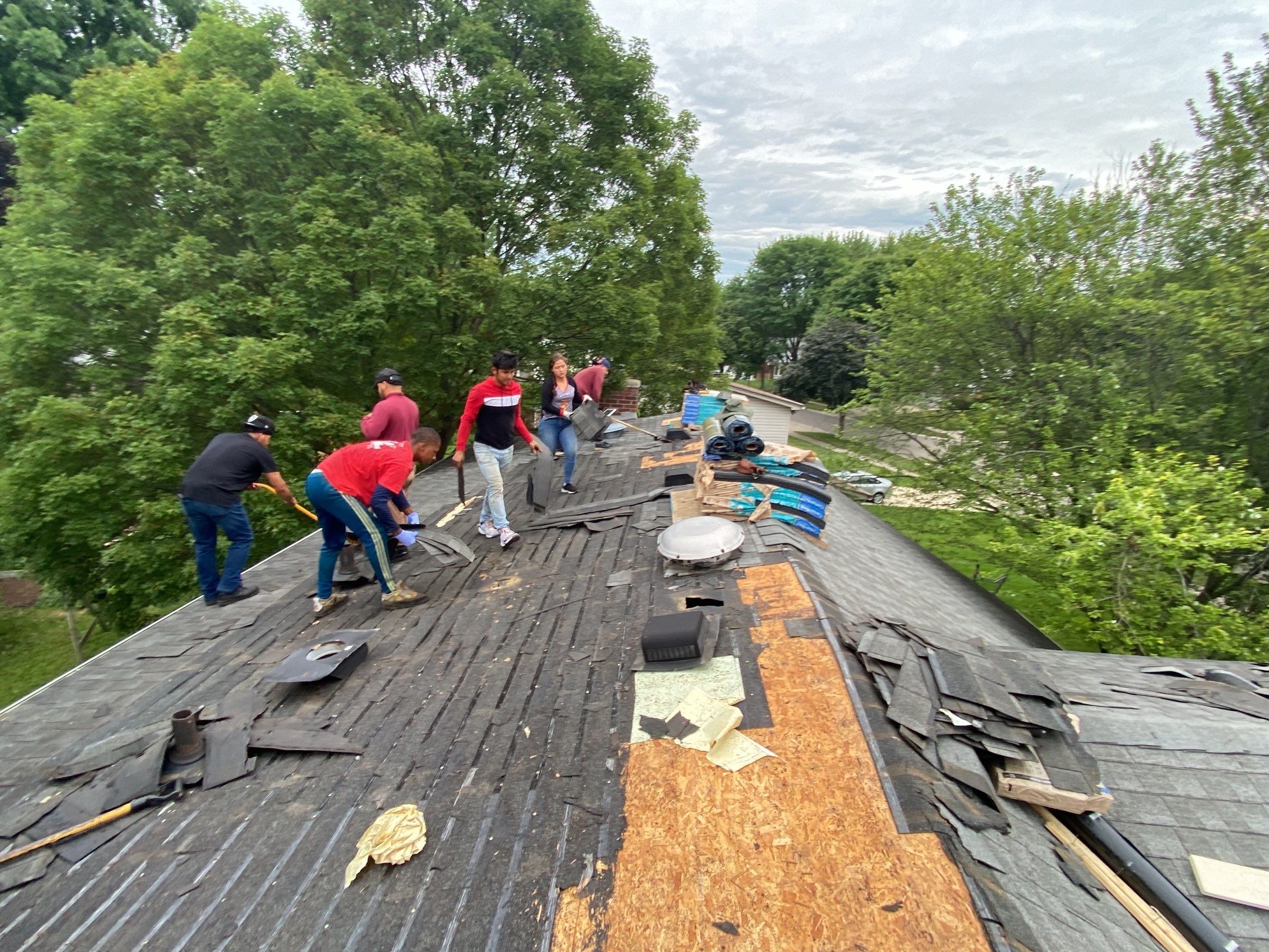 Roof Replacement using CertainTeed Landmark by 180 Contractors