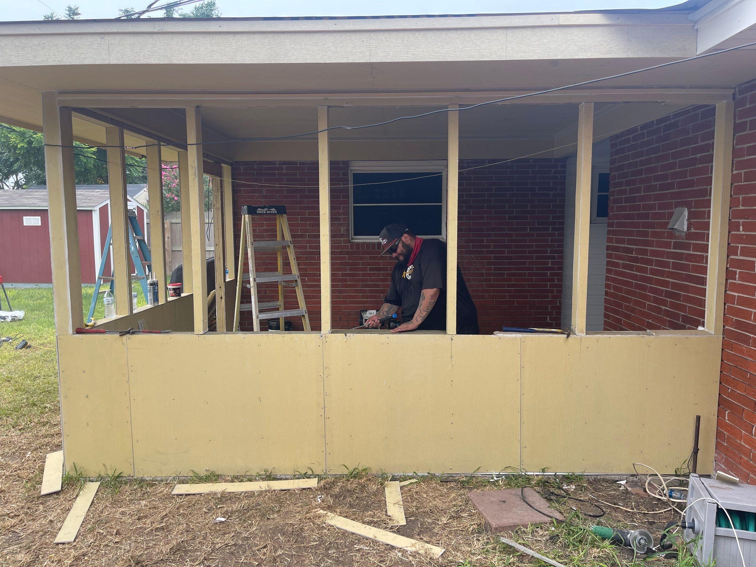Screened in, on Spicewood by Bayfront Roofing and Construction