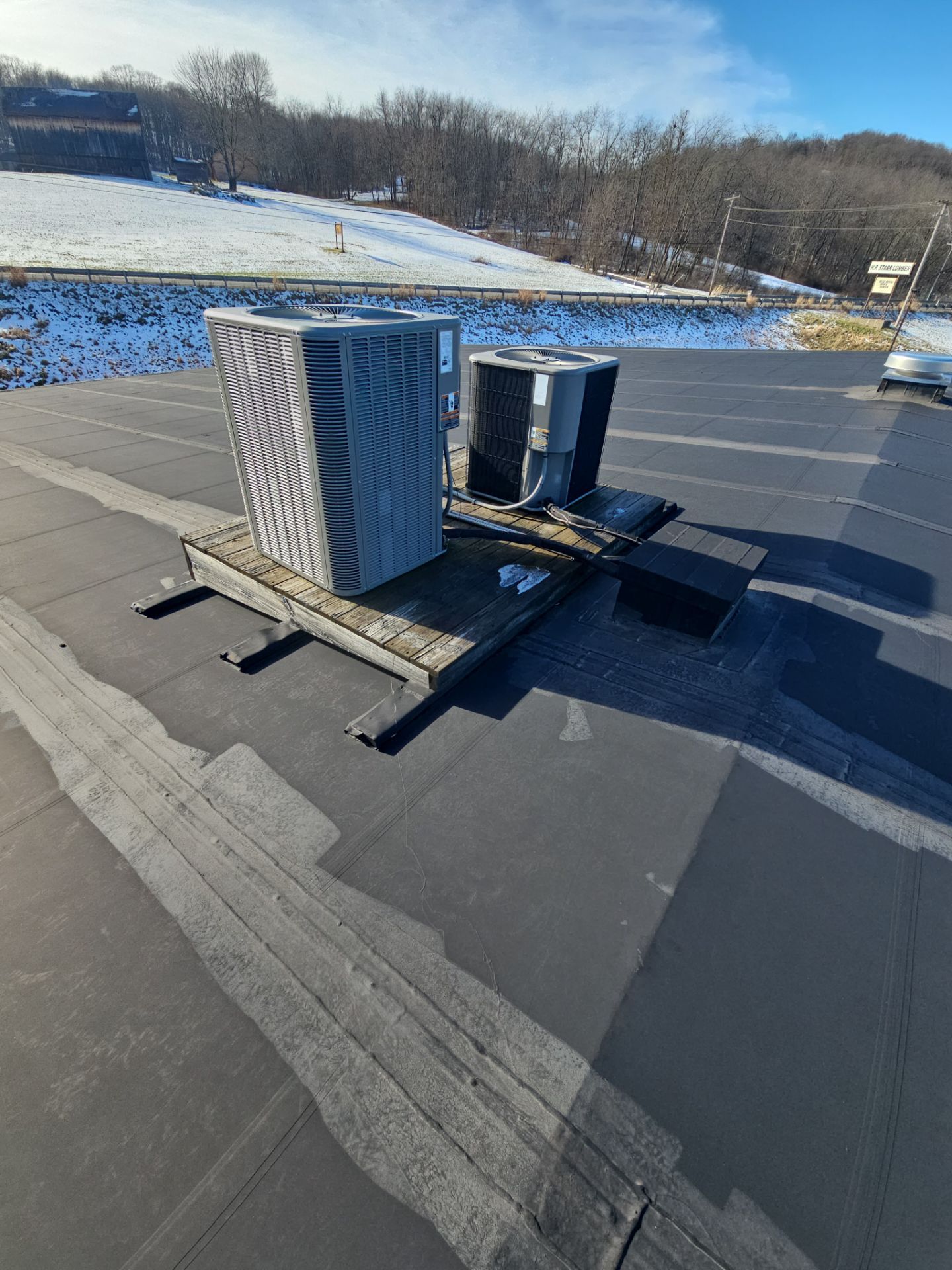 HP Starr by 768 ROOF, LLC.