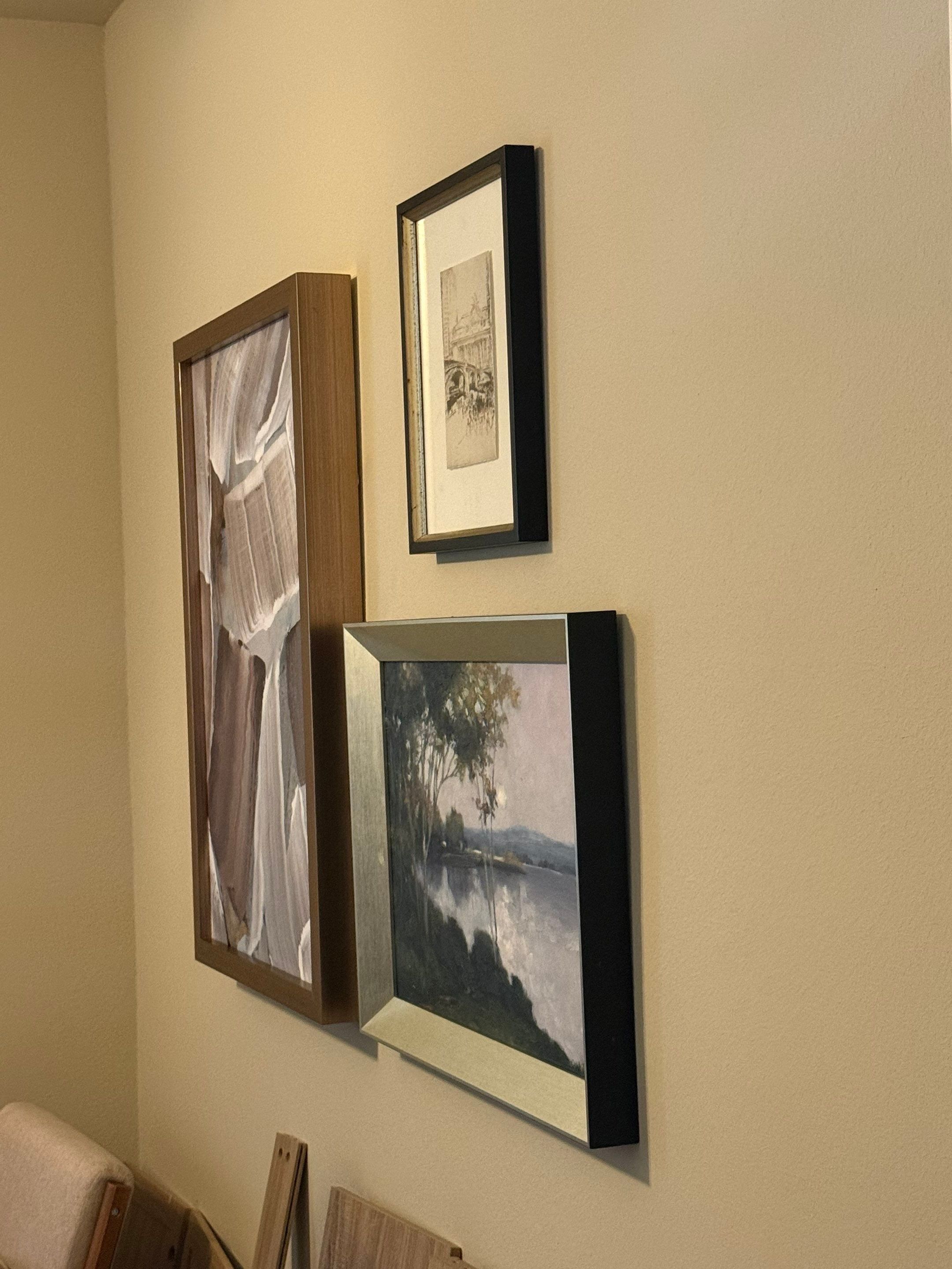 Art, Mirror & Gallery Wall Installation Projects by Hangman Mounting & Installation