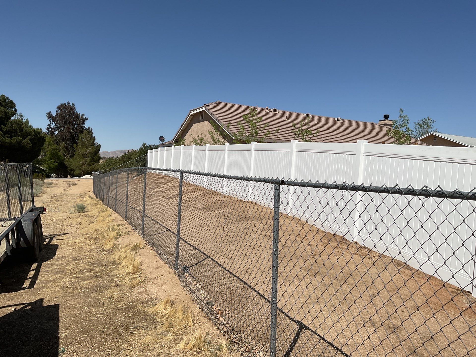 Fence Installation using Vinyl by Fence Guys Inc. 